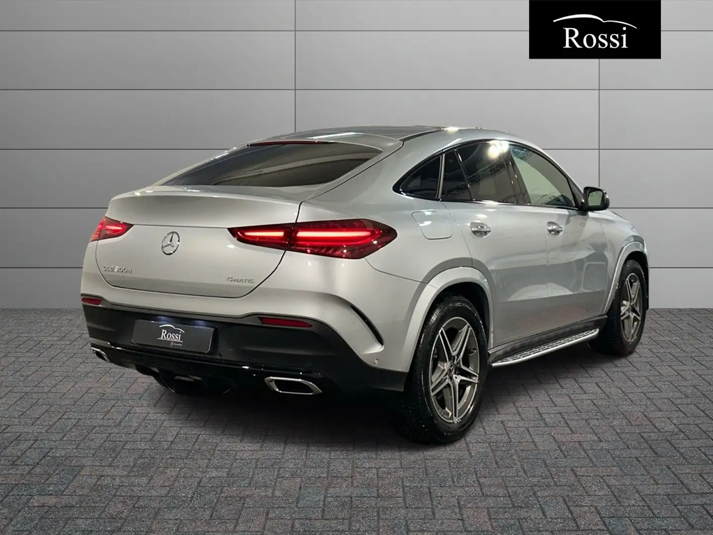 Mercedes-Benz GLE 300 d 4MATIC Coupe Argintiu - 2