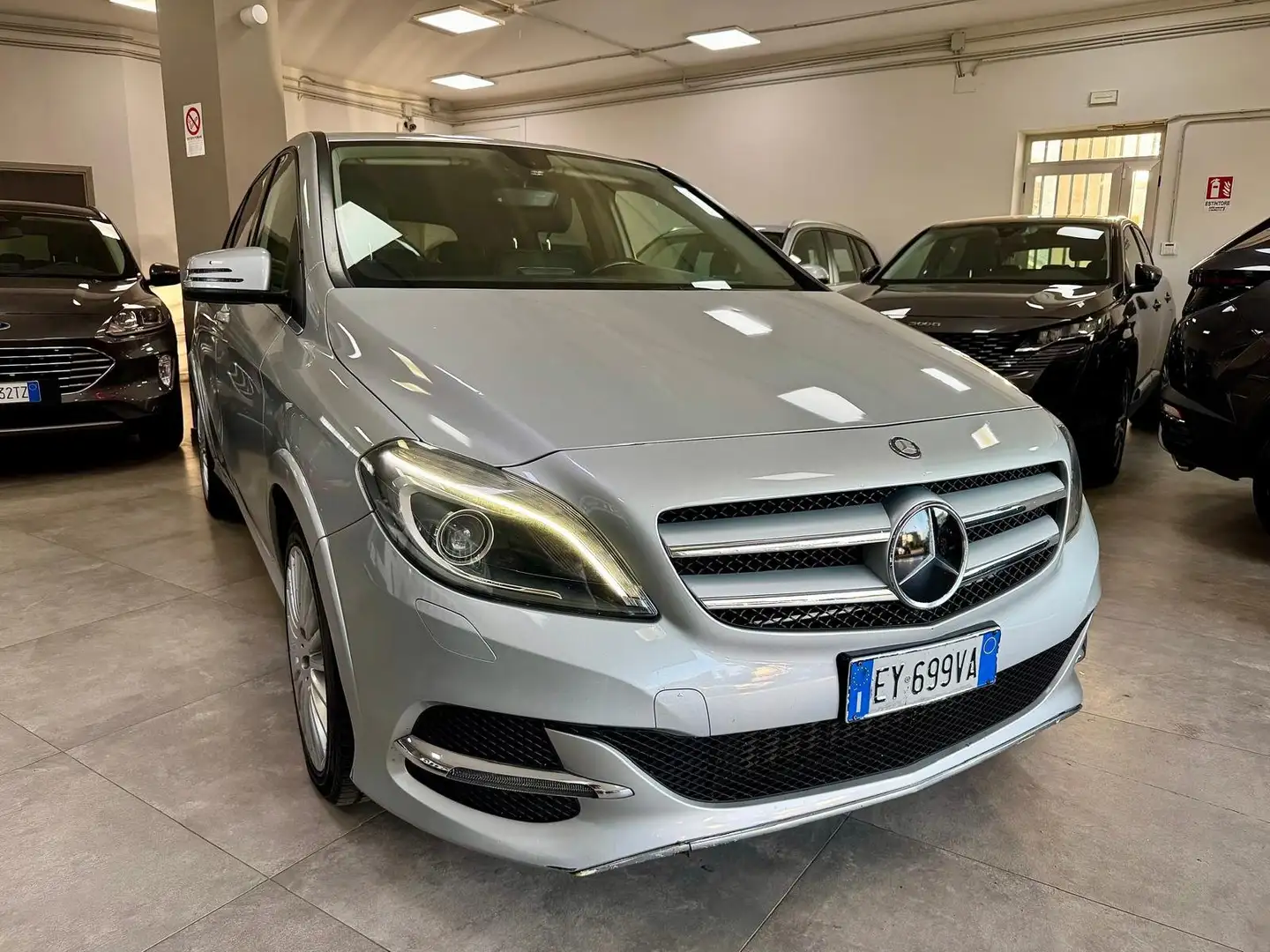Mercedes-Benz B 200 NGD Automatic Sport 2015 Argento - 1