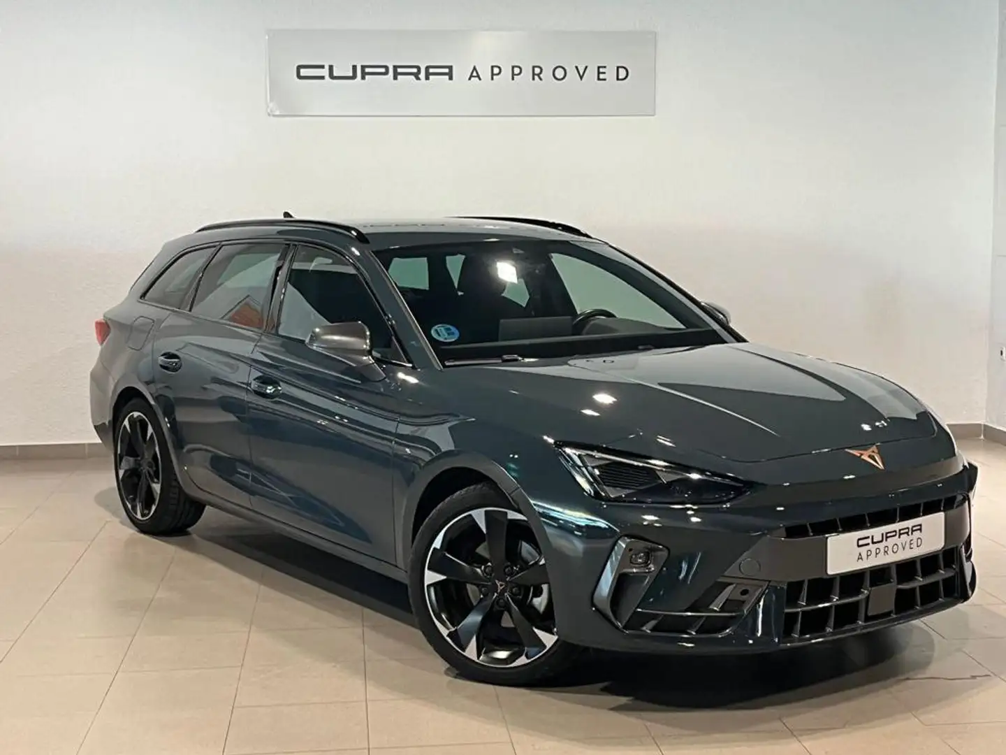 CUPRA Leon Sportstourer 1.5 eTSI 110 DSG Azul - 1