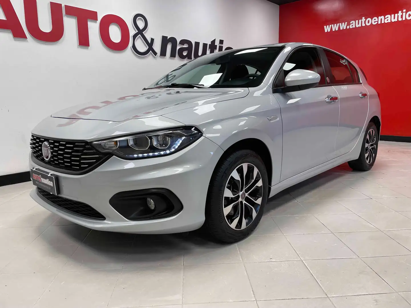 Fiat Tipo 5P 1.3 MJT LOUNGE S Argent - 1