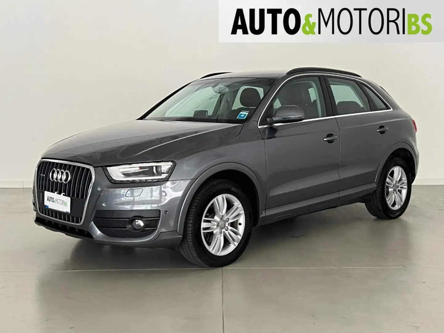 Audi Q3 2.0 TDI 177 CV quattro S tronic Advanced Plus Grau - 1