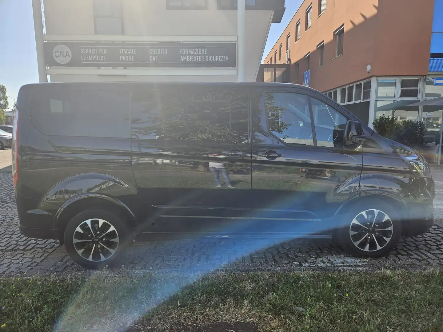 Ford Tourneo Custom Gris - 2