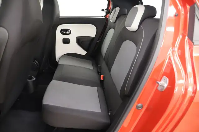 Renault Twingo view 11