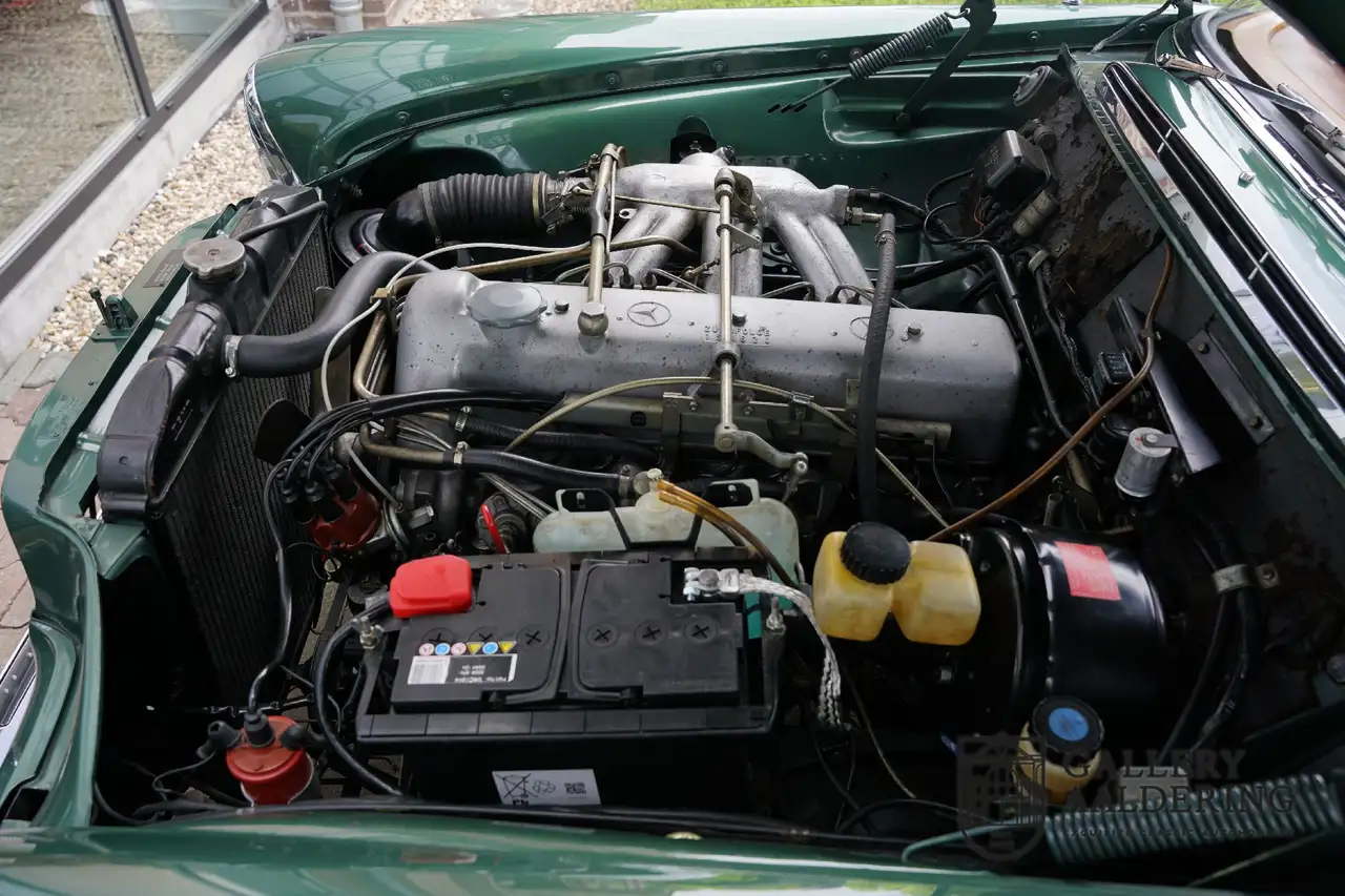 Mercedes-Benz 220 SE W111 Highly original and fastidiously well-pres, foto 3