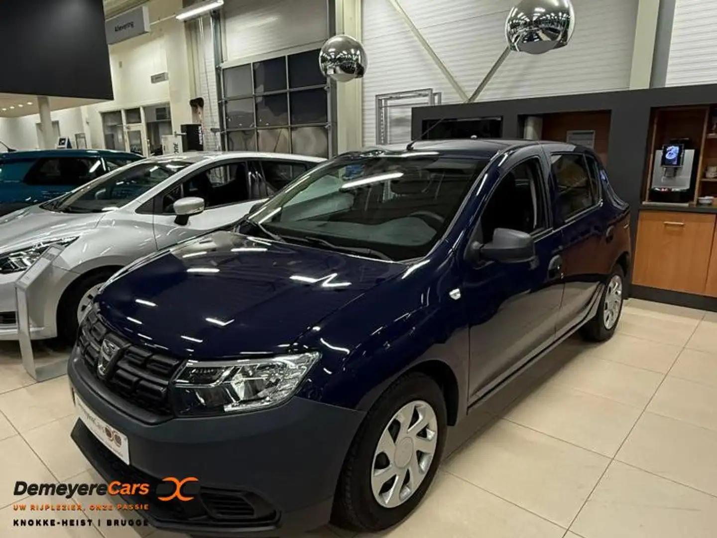 Dacia Sandero II Access Bleu - 1
