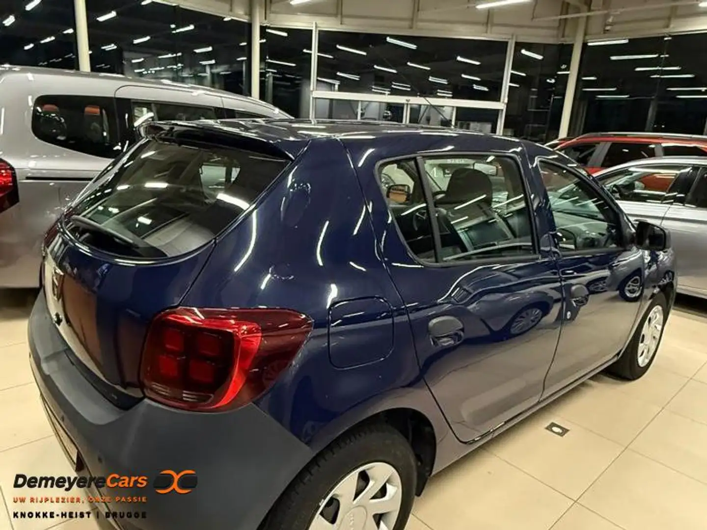 Dacia Sandero II Access Bleu - 2