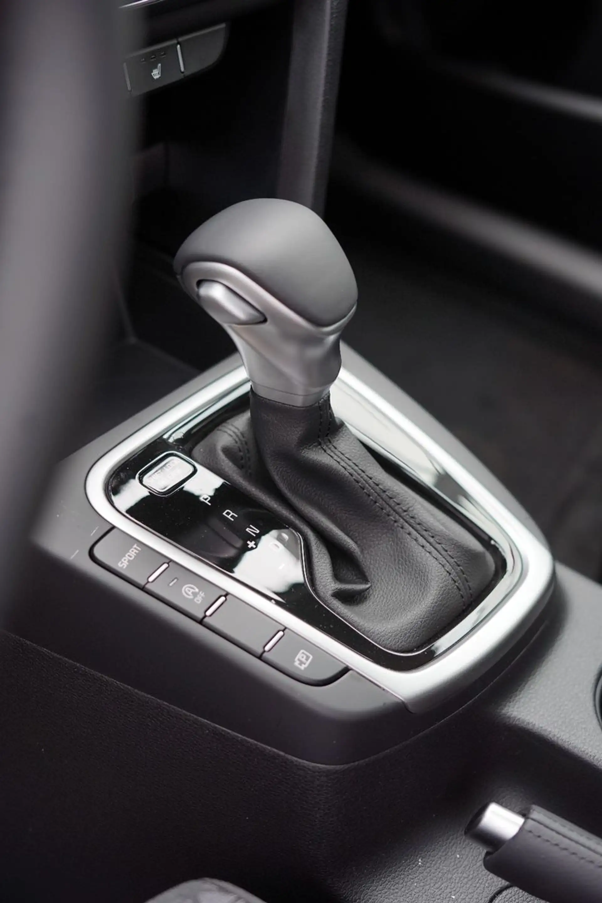 Kia Ceed / cee'd CEED 140 PS AUTOMATIK SHZ KAMERA NAVI PRIVACY — photo 14