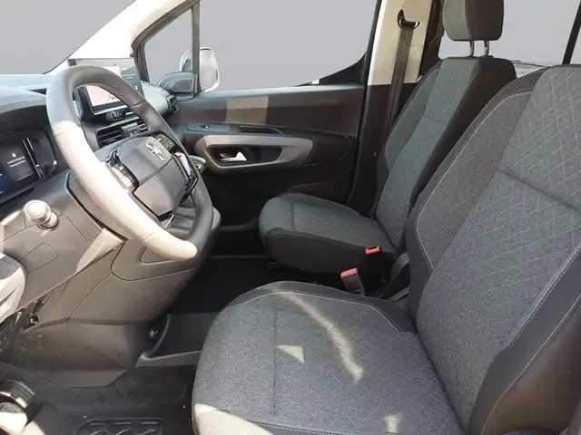 Opel Opel Combo view 11