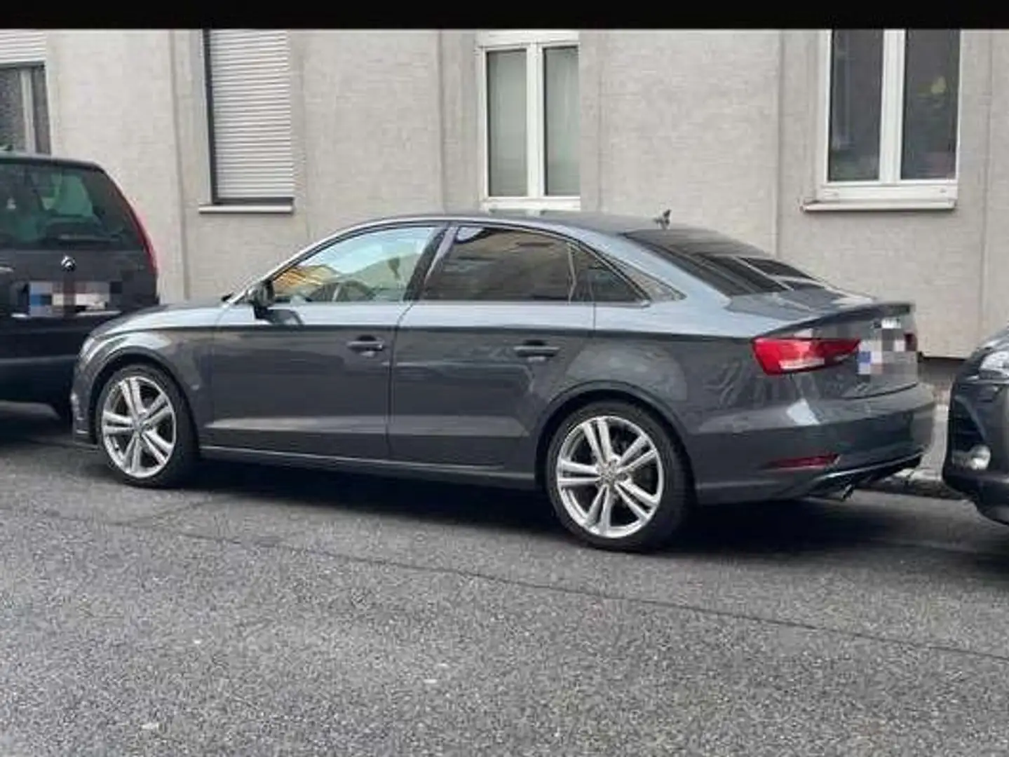 Audi A3 A3 SB 1,6 TDI Grau - 1