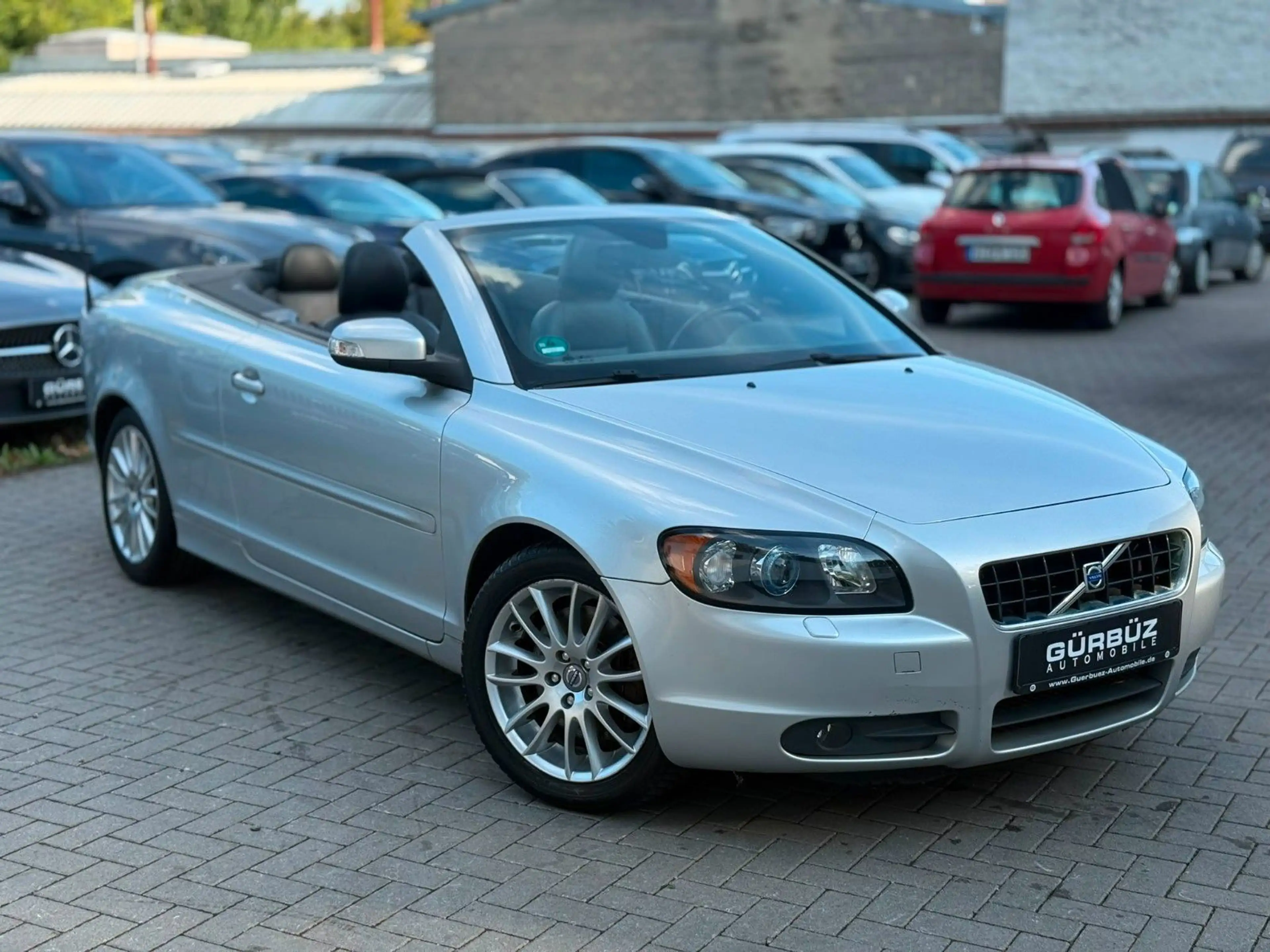 Volvo C70 Cabriolet 2.4 Momentum*Xenon*Leder