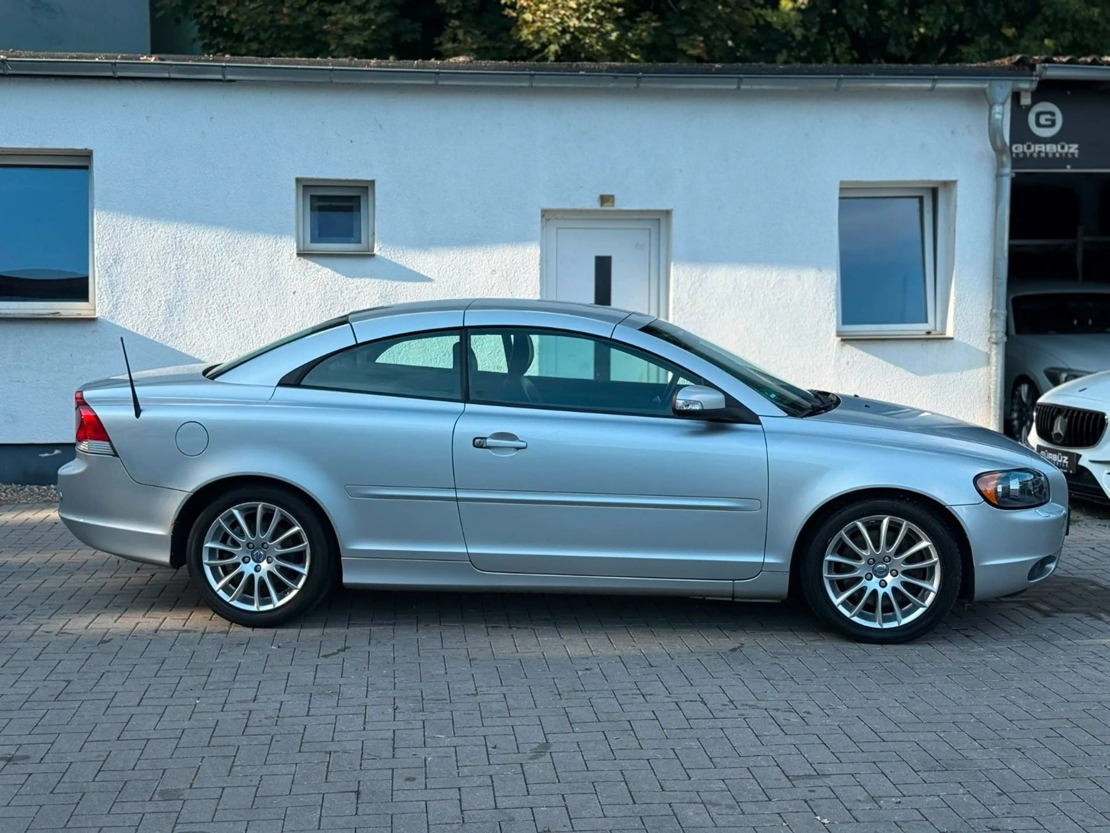 Volvo C70 Cabriolet 2.4 Momentum*Xenon*Leder — photo 11