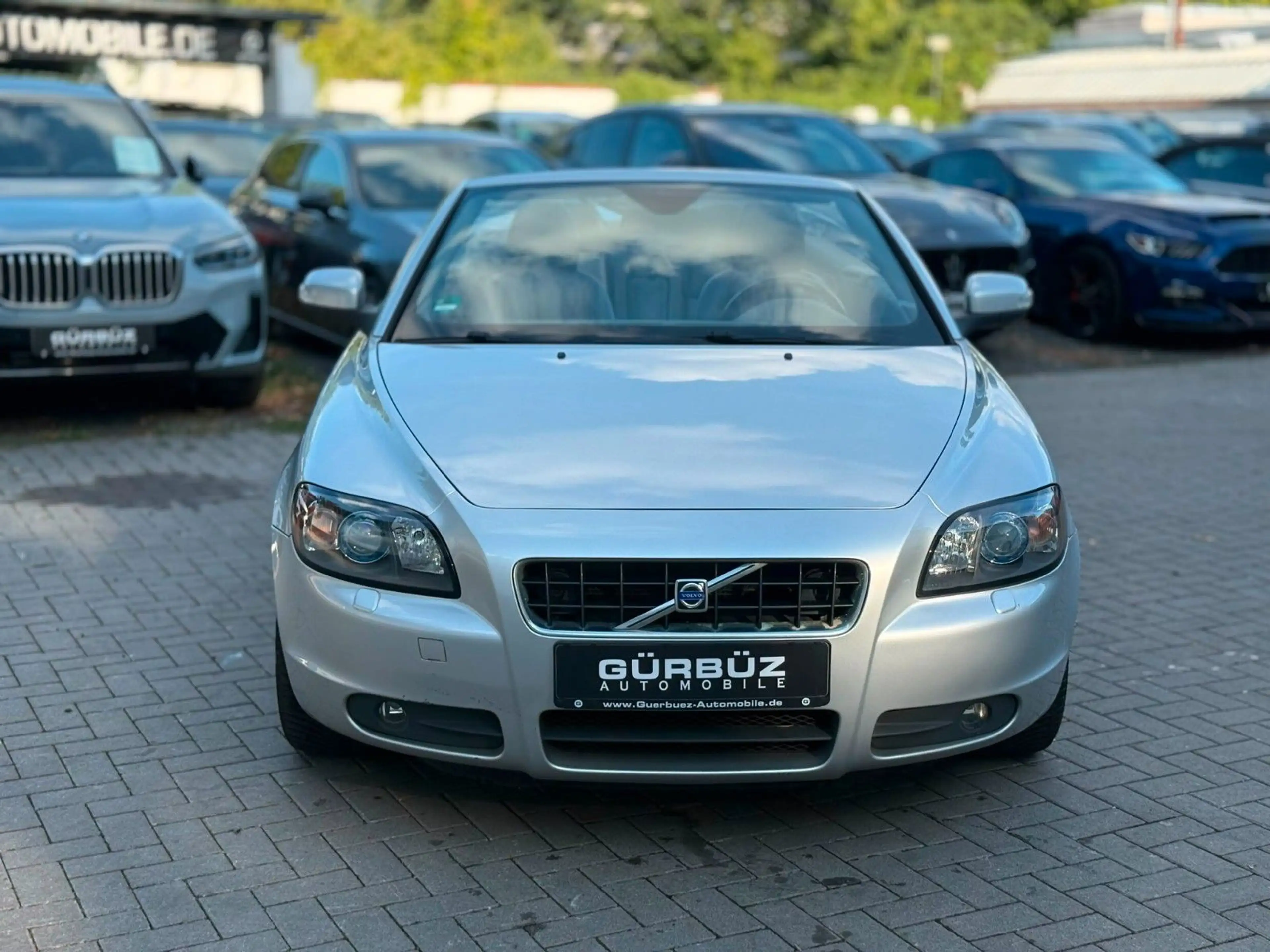 Volvo C70 Cabriolet 2.4 Momentum*Xenon*Leder — photo 2