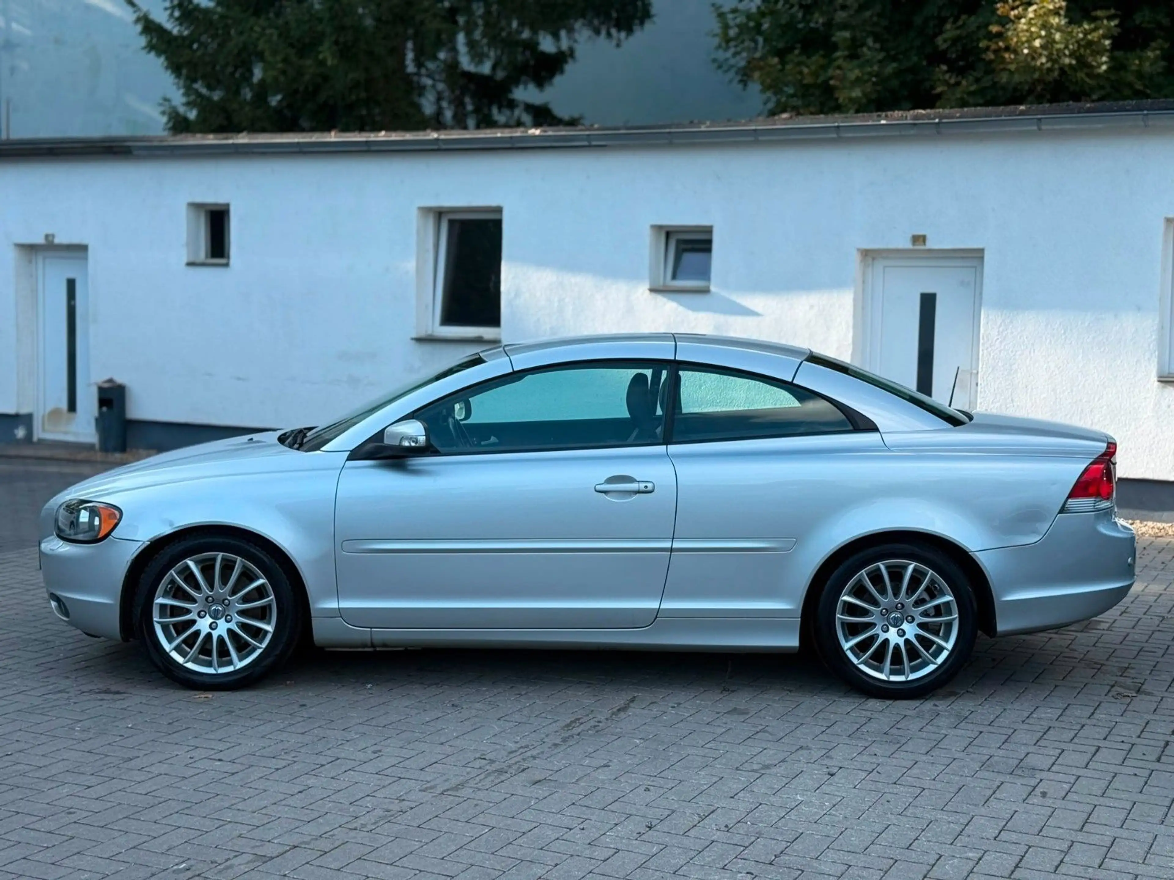 Volvo C70 Cabriolet 2.4 Momentum*Xenon*Leder — photo 12