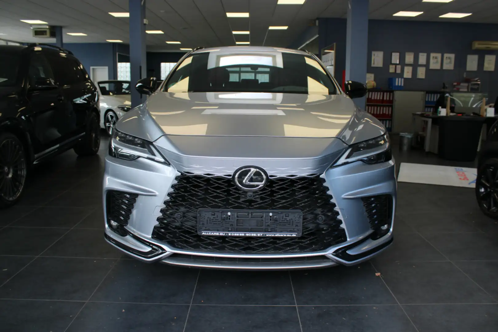 Lexus 500H F Sport Grau - 2