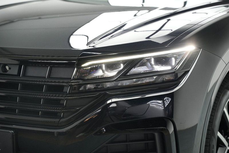 Volkswagen Touareg *R-Line*286PS*Pano*HUD*Memory*360°KAM* — photo 7