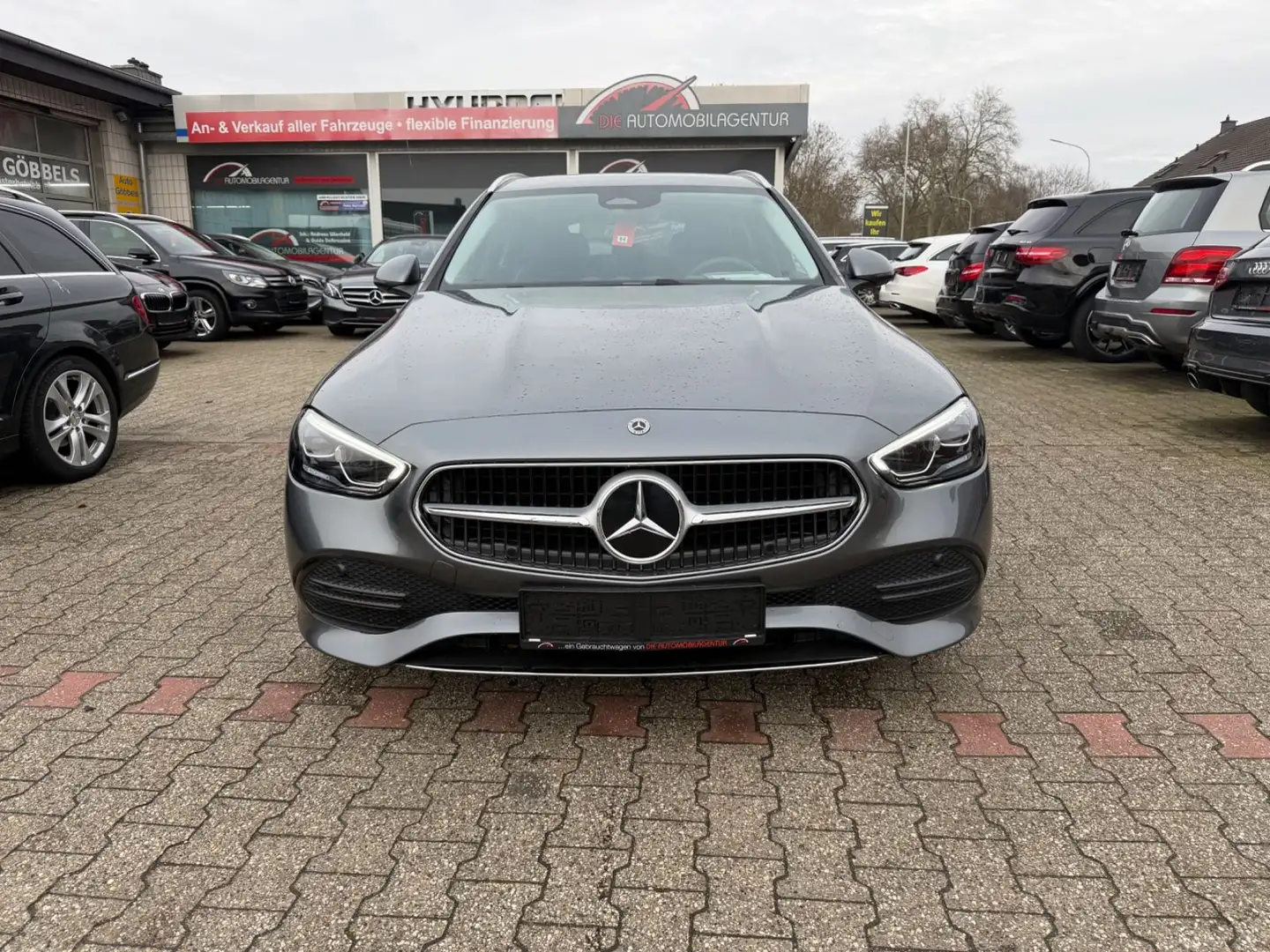 Mercedes-Benz C 180 T  9G MBUX Premi LED TOTWINKEL Spur NEUWE Grau - 2