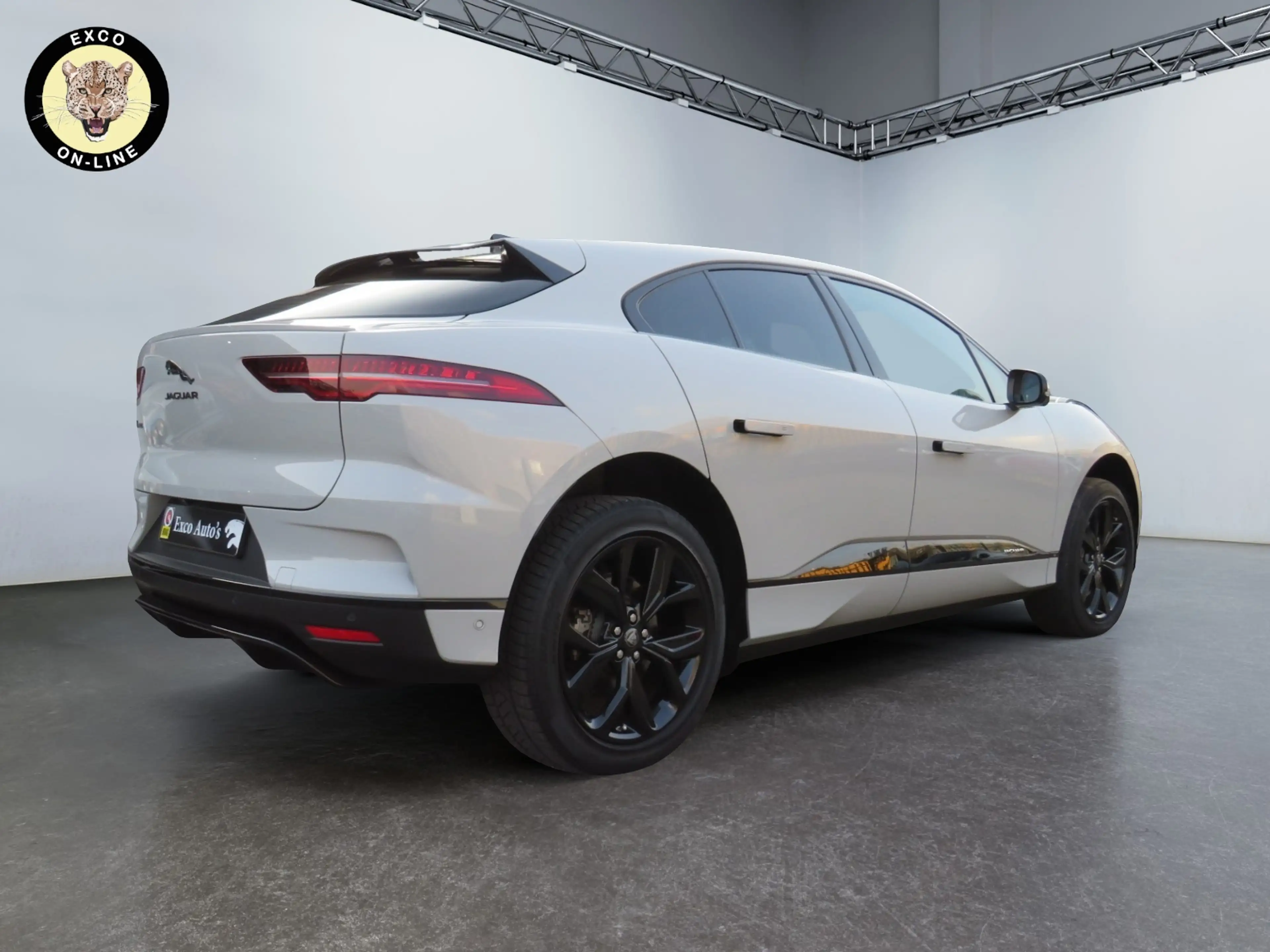 Jaguar I-Pace EV320 S Business Pack 90 kWh — photo 11