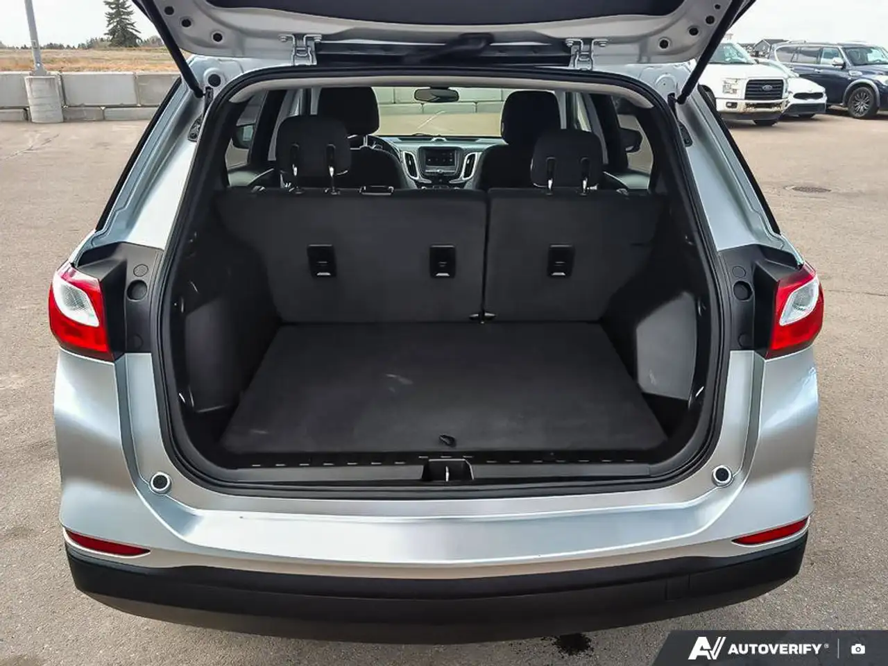 Chevrolet Equinox снимка Chevrolet Equinox