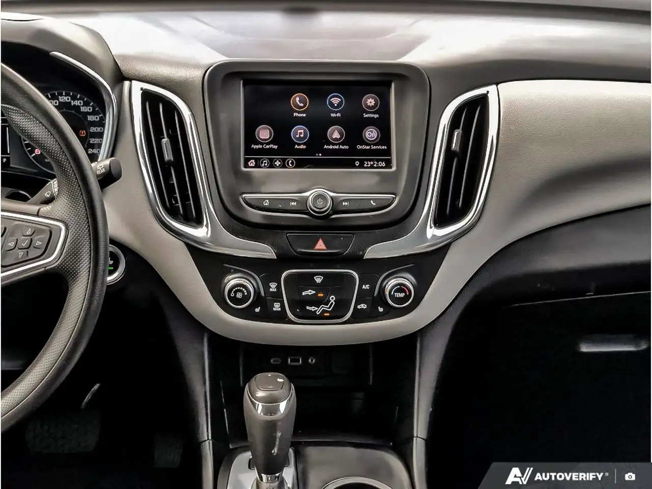 Chevrolet Equinox снимка Chevrolet Equinox