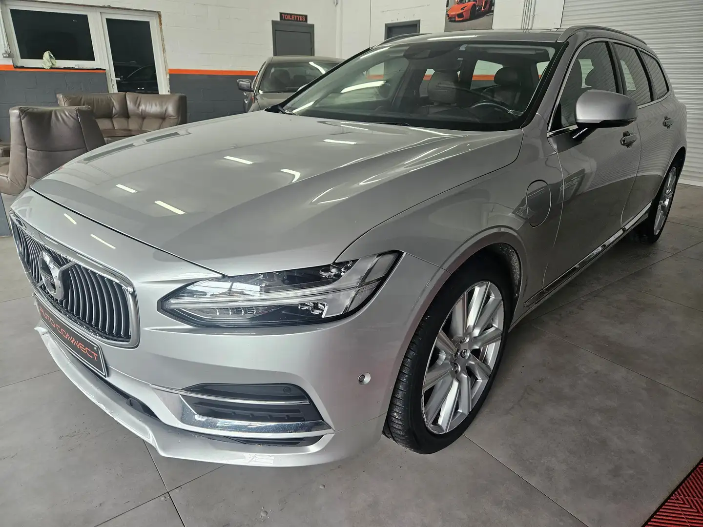 Volvo V90 2.0 T8 TE AWD PHEV Inscription Gear. Gris - 2