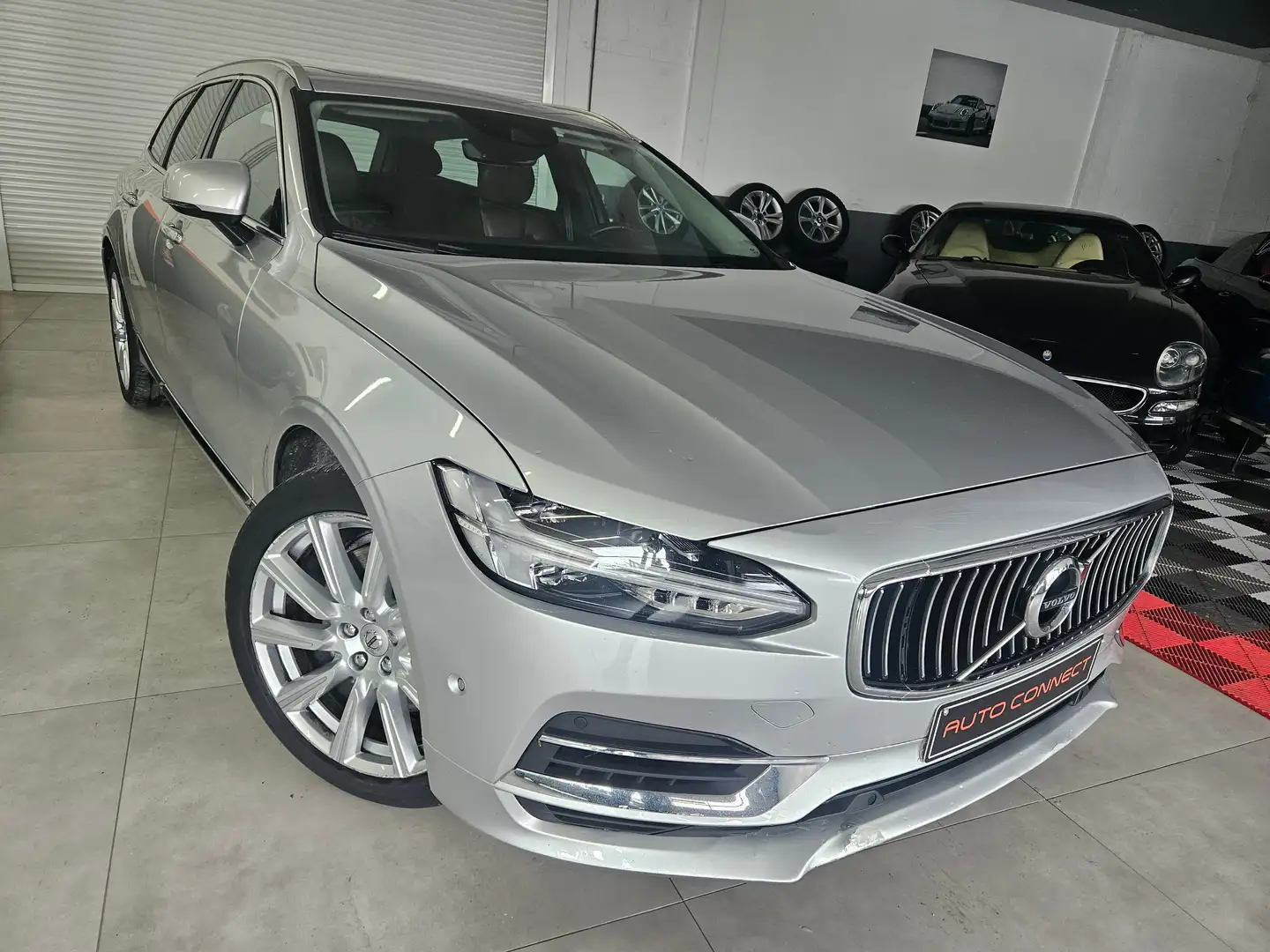 Volvo V90 2.0 T8 TE AWD PHEV Inscription Gear. Gris - 1