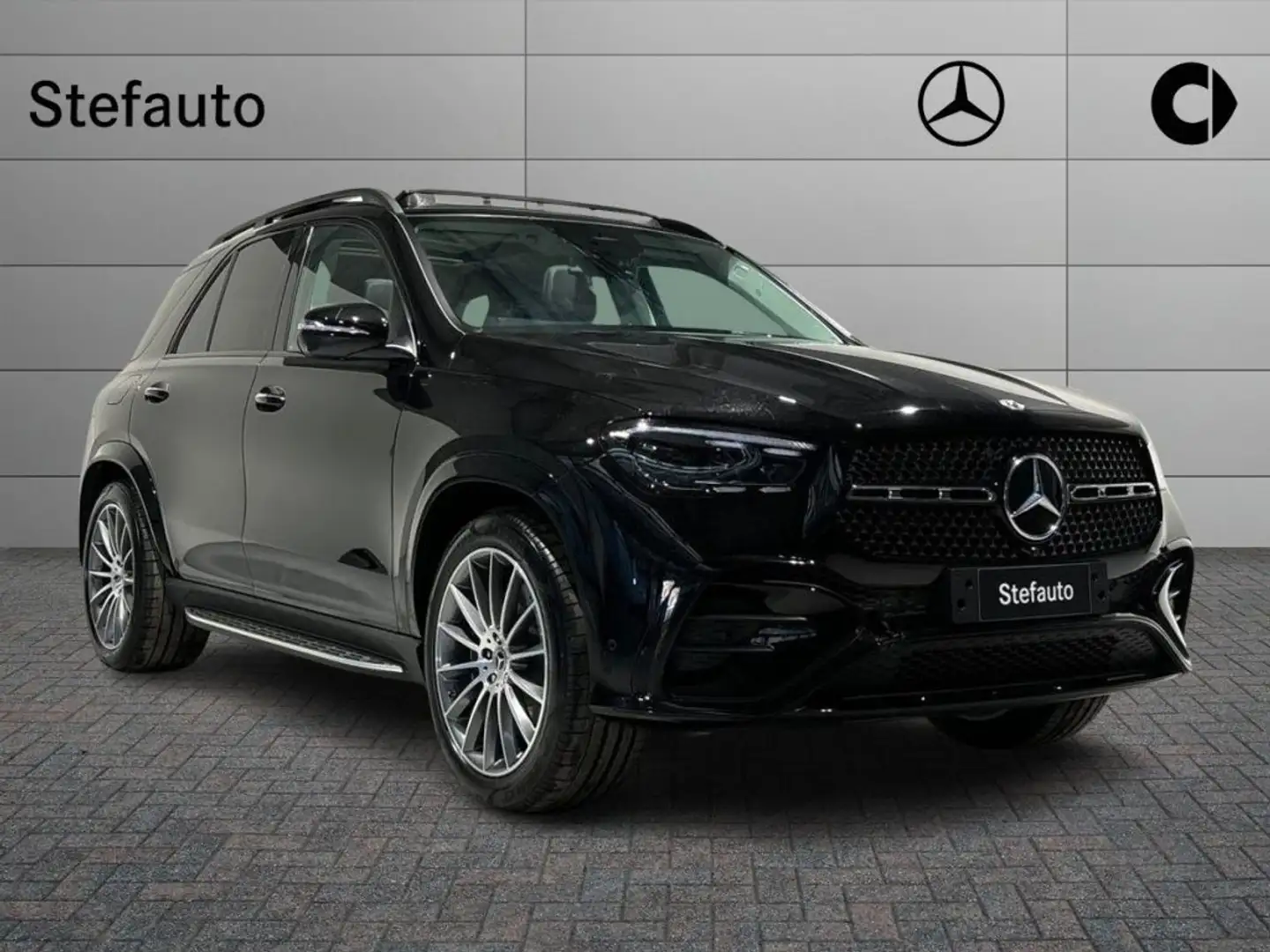 Mercedes-Benz GLE 350 de 4Matic Plug-in hybrid AMG Line Premium Nero - 1