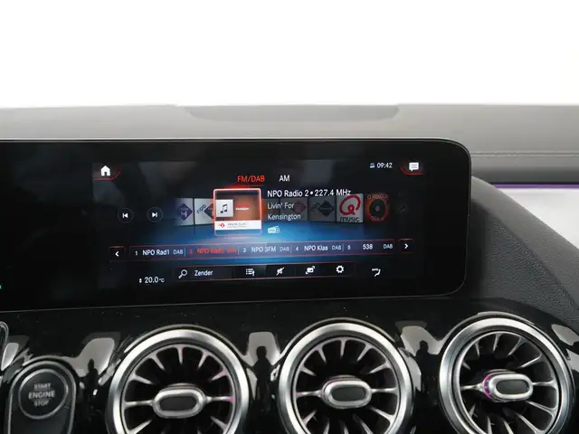 Mercedes-Benz B-Class view 14