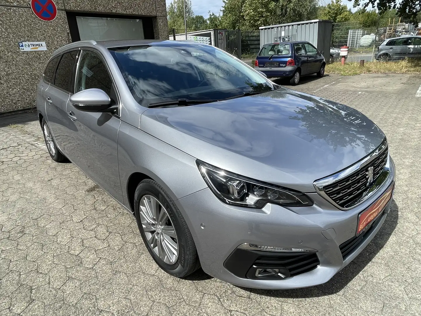 Peugeot 308 SW 1.5 Blue-HDI FAP Allure Pack 1.Hand Voll S-Heft Silber - 1