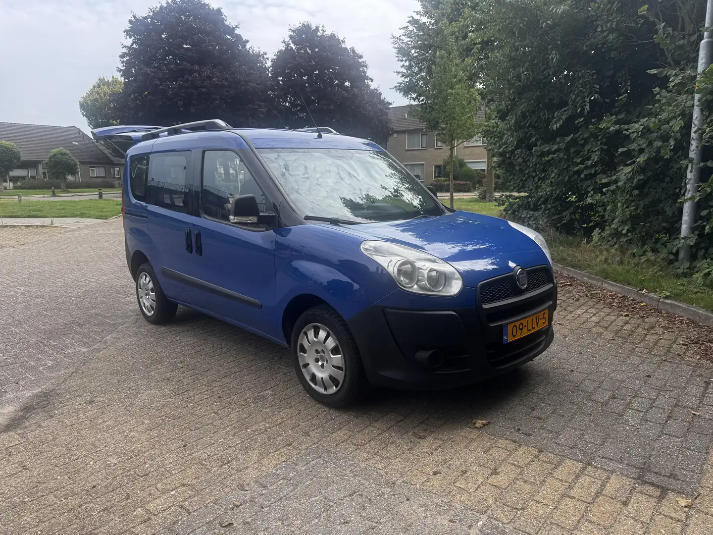 Fiat Doblo 1.4 Active Blauw - 2