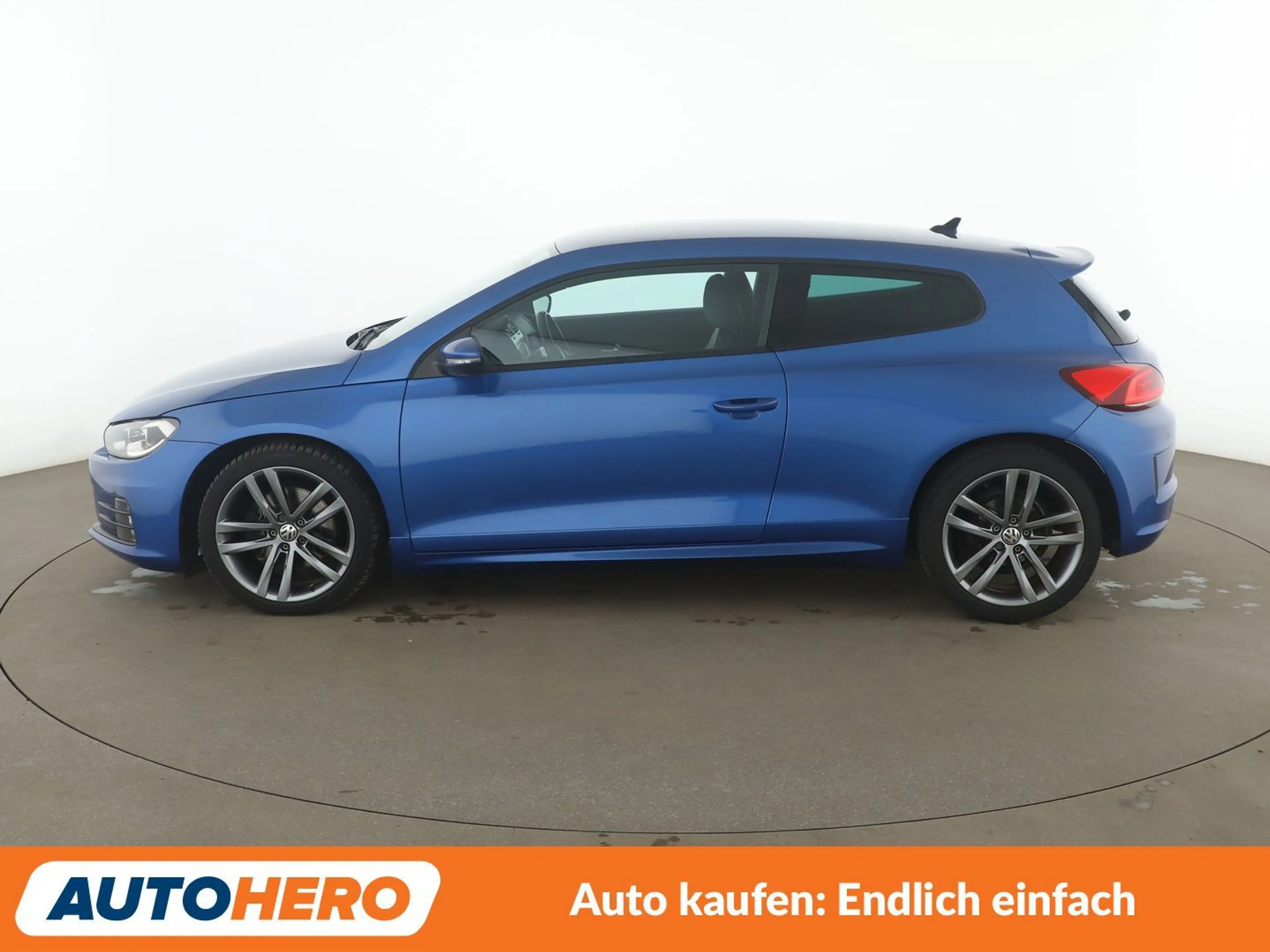 Volkswagen Scirocco 2.0 TSI BM Aut.*NAVI*PDC*SHZ*TEMPO*BI-XENON*R-LINE — photo 3