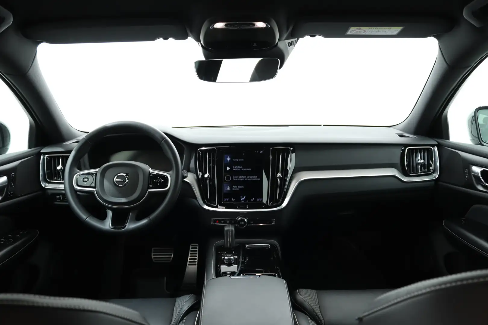 Volvo V60 2.0 T6RECHARGE 350PK AWD R-DESIGN AUT8 | Long Rang Schwarz - 2