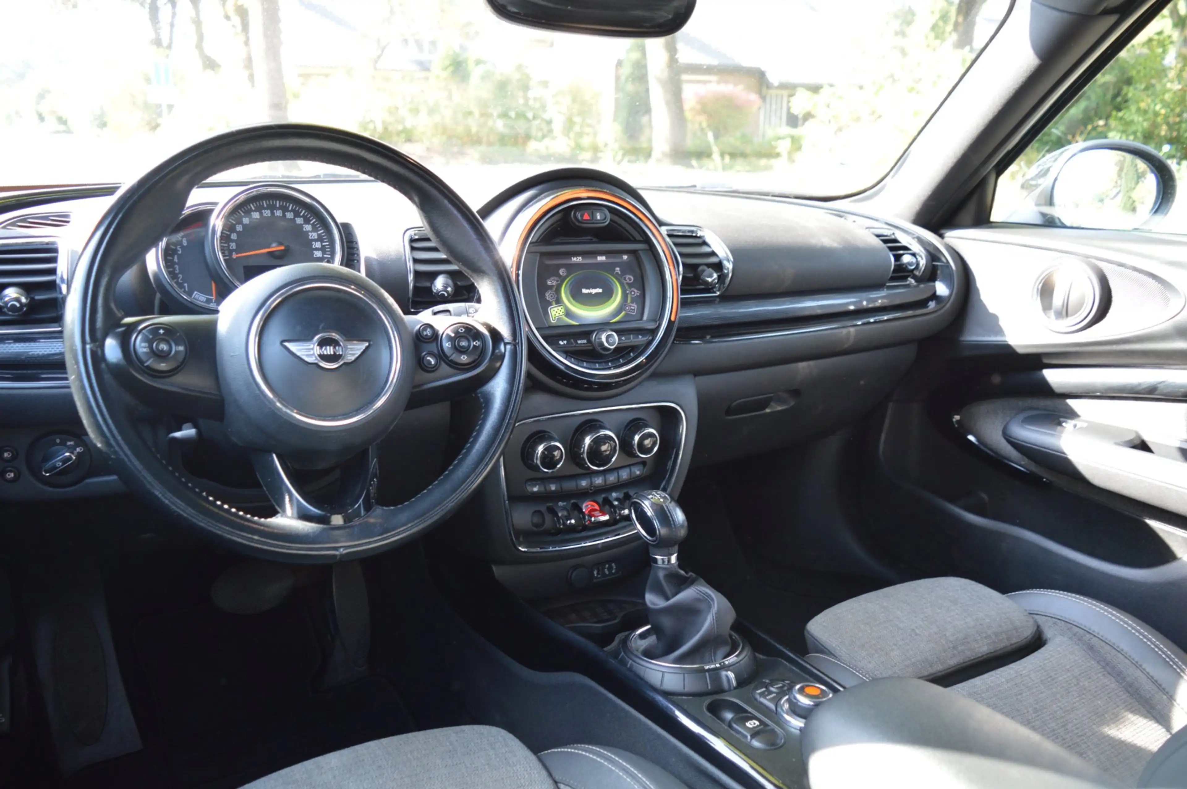 MINI Cooper Clubman 1.5 Chili Serious Business Volledig onderhoud aanw — photo 8