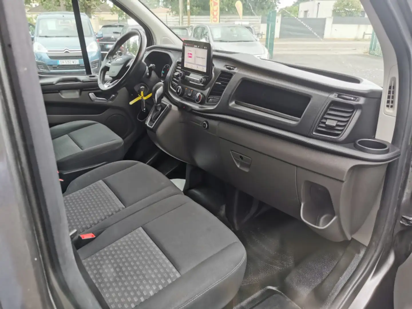 Ford Transit Custom 280 L1H1 2.0 ECOBLUE 170 S\u0026S TREND BUSINESS B Gris - 2