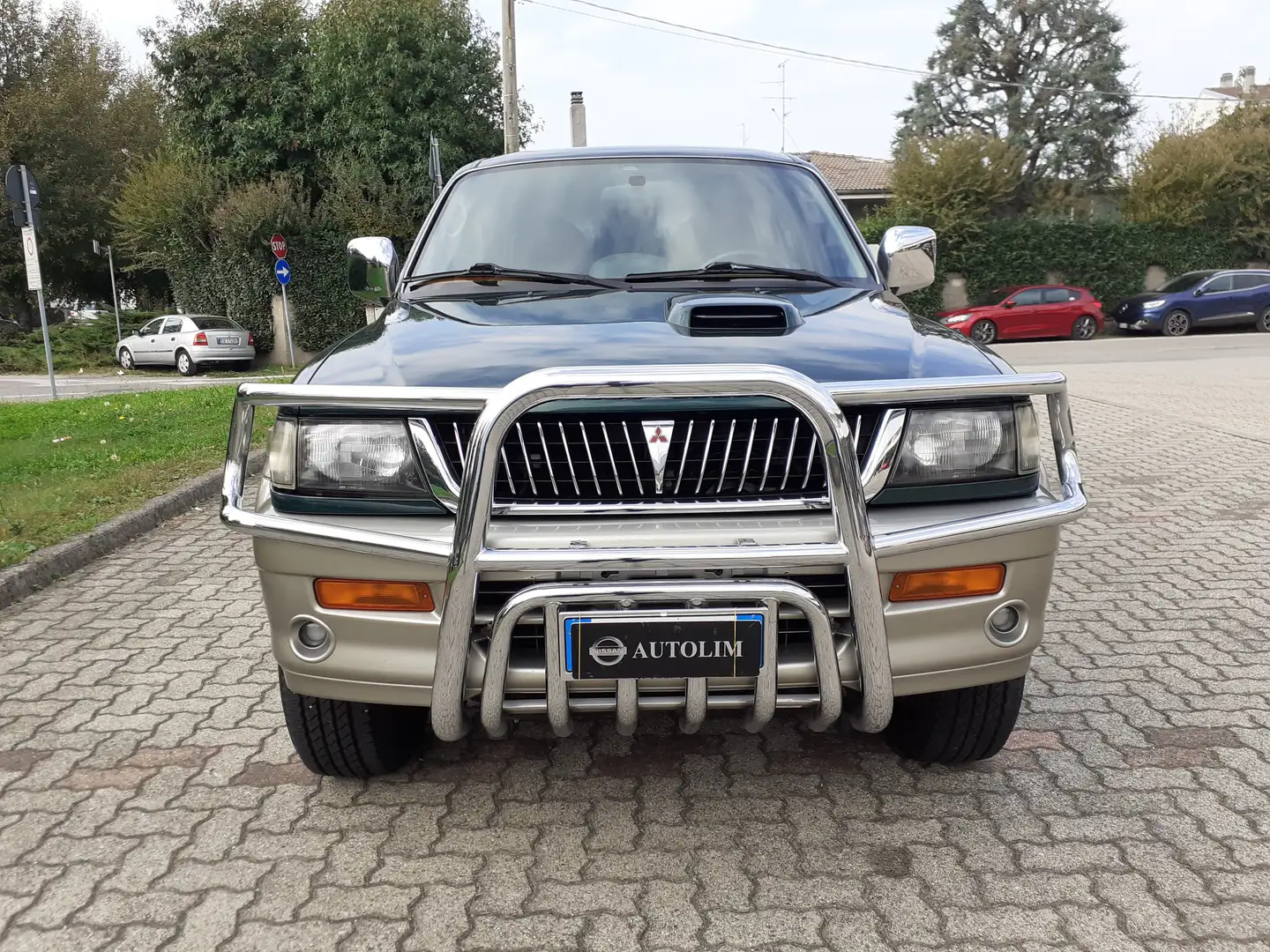 Mitsubishi Pajero Sport 2.5 SPORT Зелений - 2