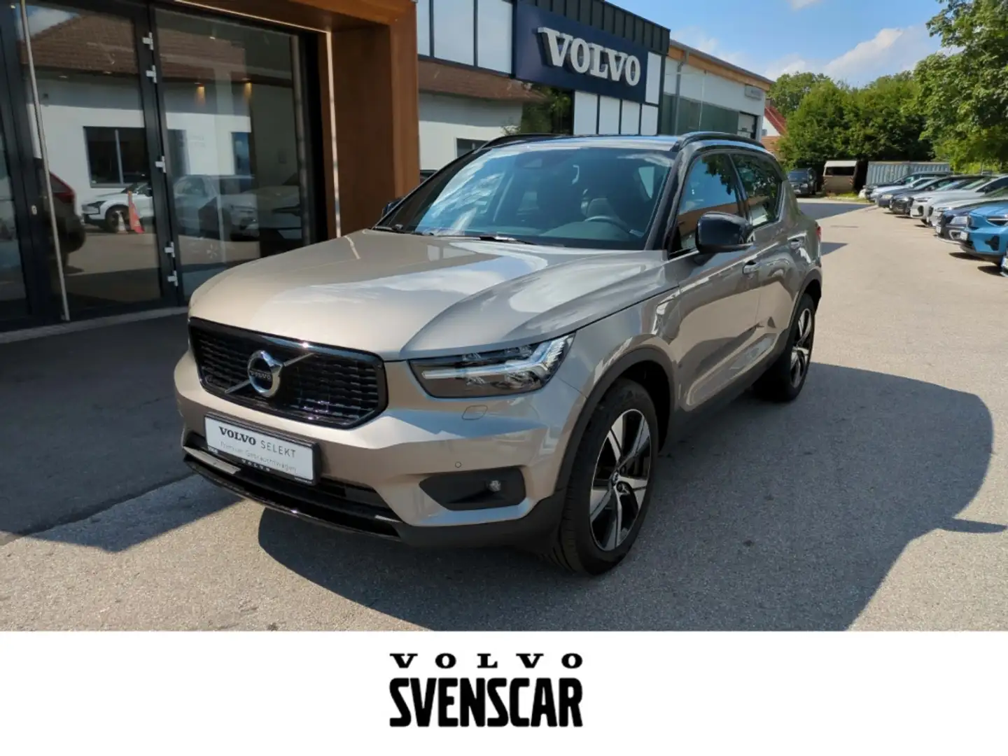Volvo XC40 R Design Recharge Plug-In Hybrid T5 Twin Engine EU Grau - 1