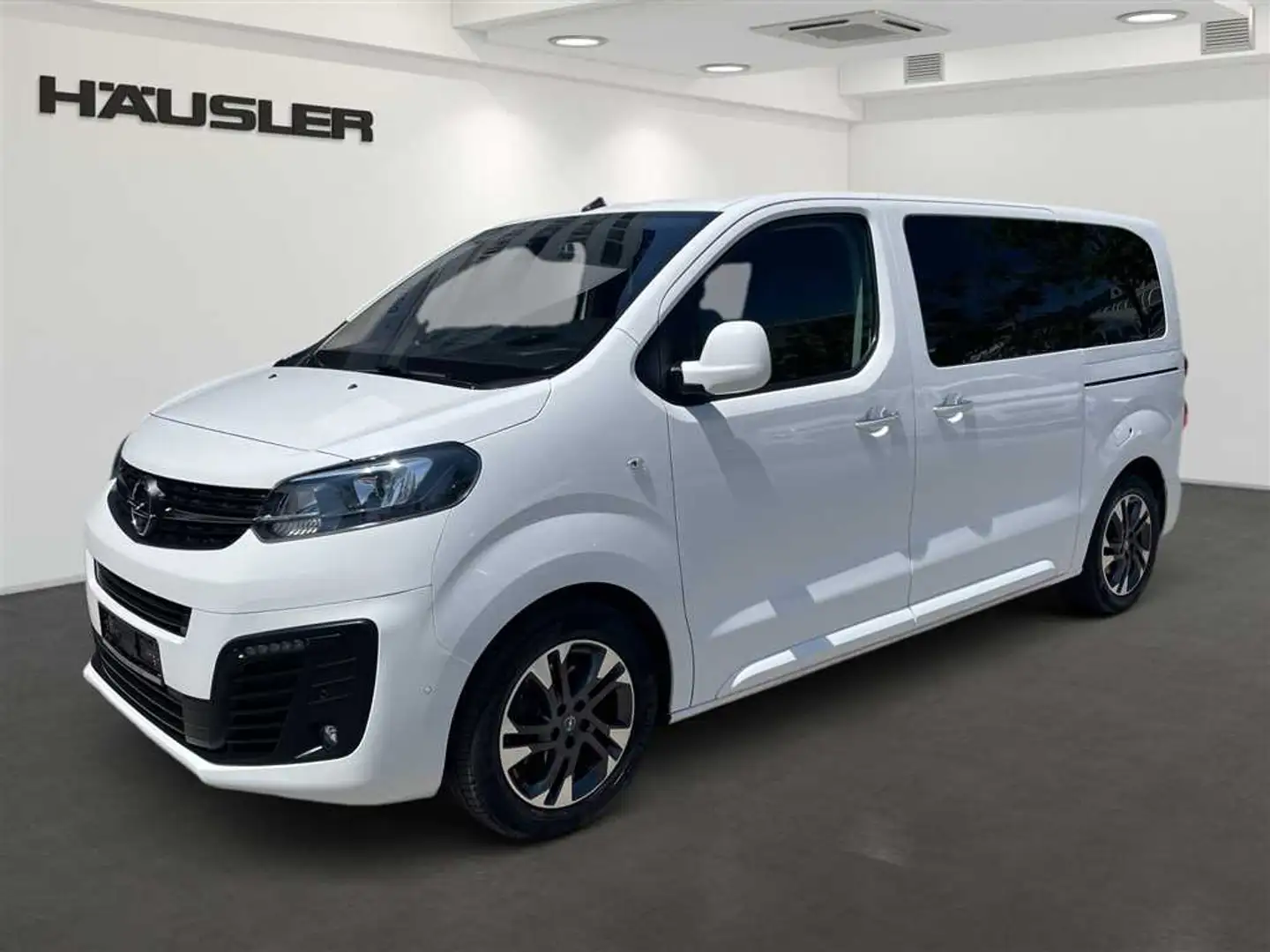 Opel Zafira Life Tourer M 2.0 Automatik Leder Navi LED Kamera AHK White - 1
