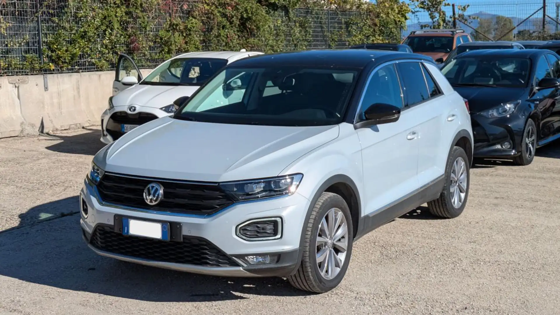 Volkswagen T-Roc TS4 1.0cc 115cv SAFETYPACK ANDROID/CARPLAY Bianco - 2