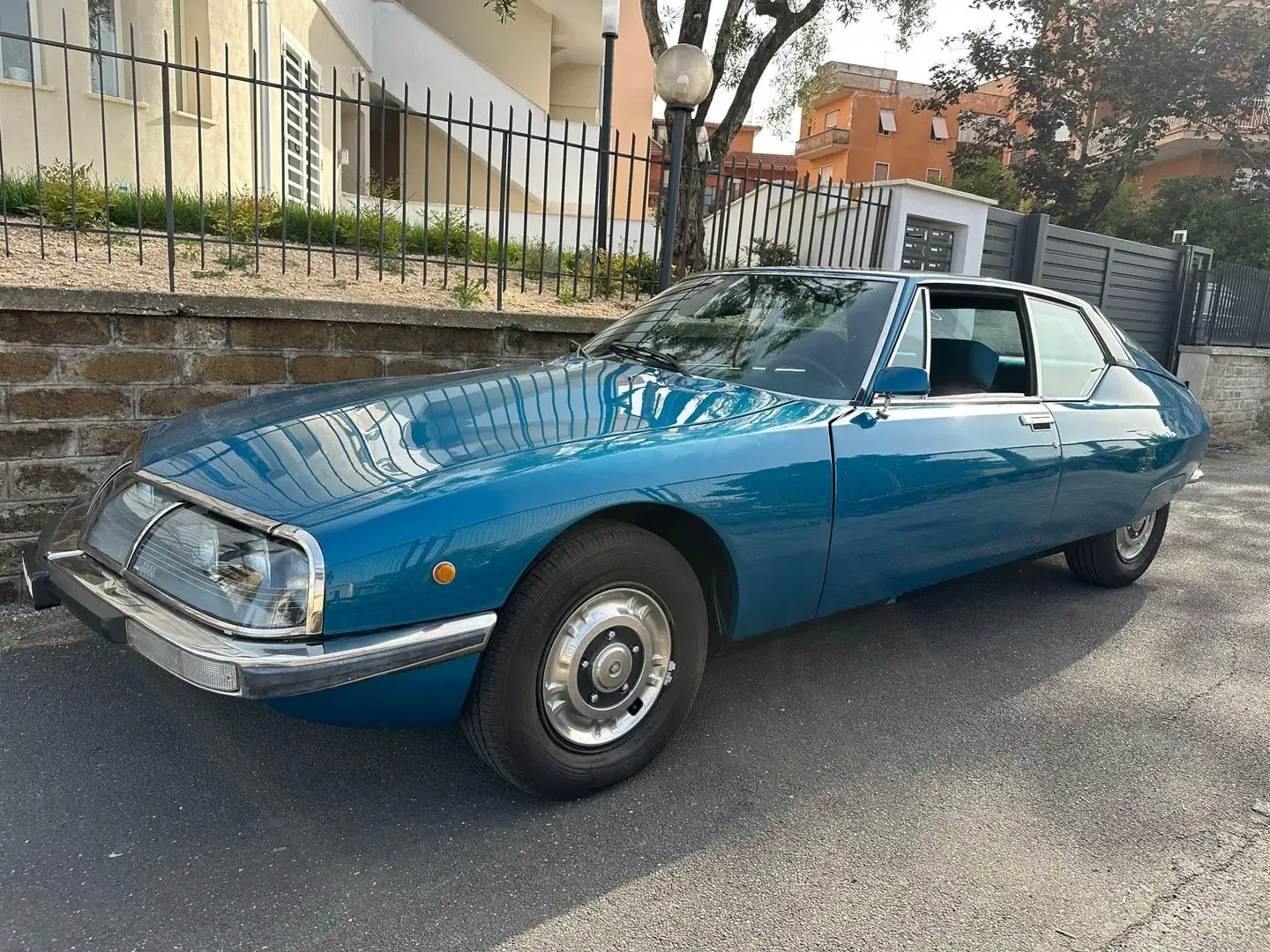Citroen SM Injection 2.7l V6 Blau - 2