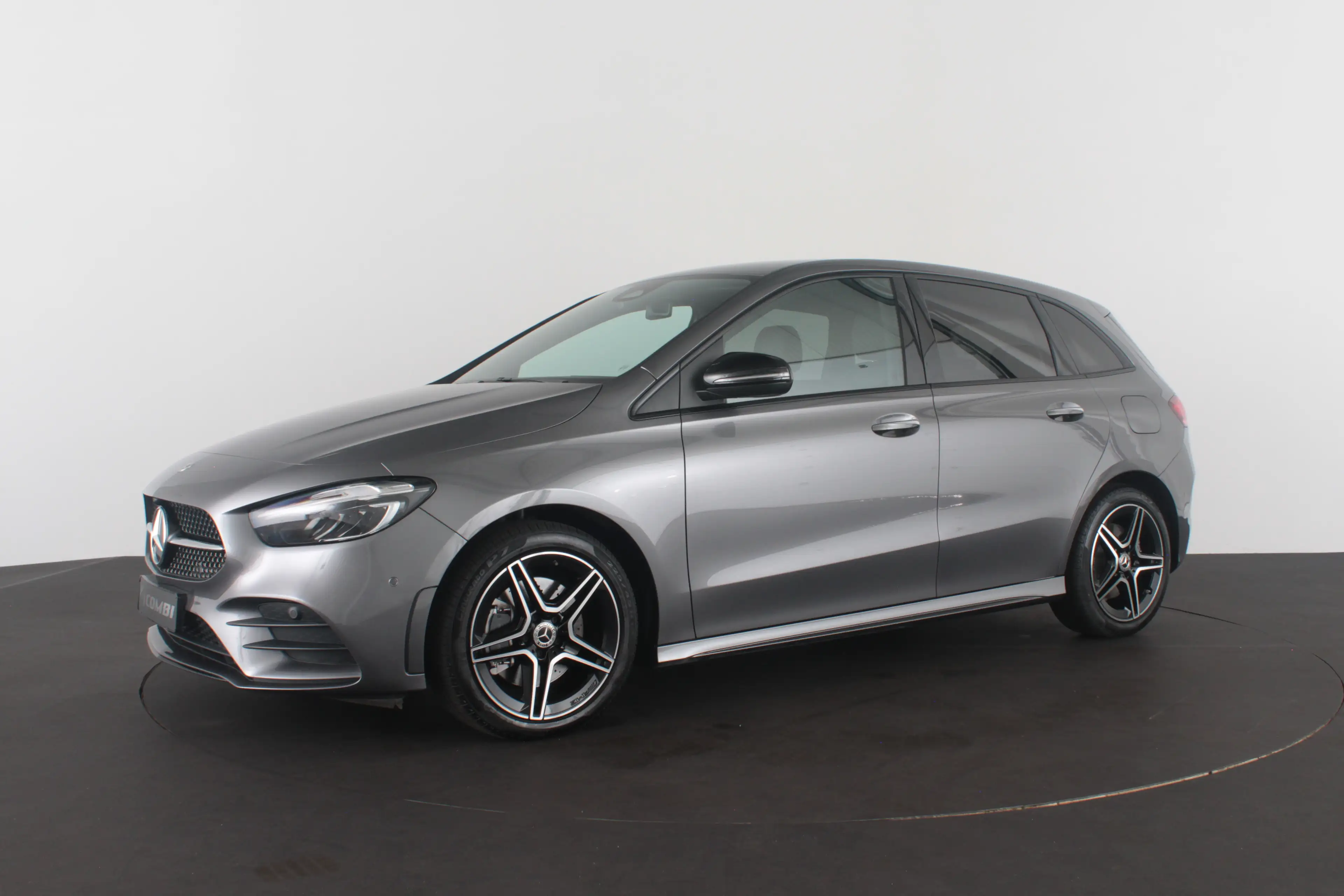 Mercedes-Benz B 250 e AMG Line  Adapt.cruise/Night-pakket/Plug-in hyb — photo 12