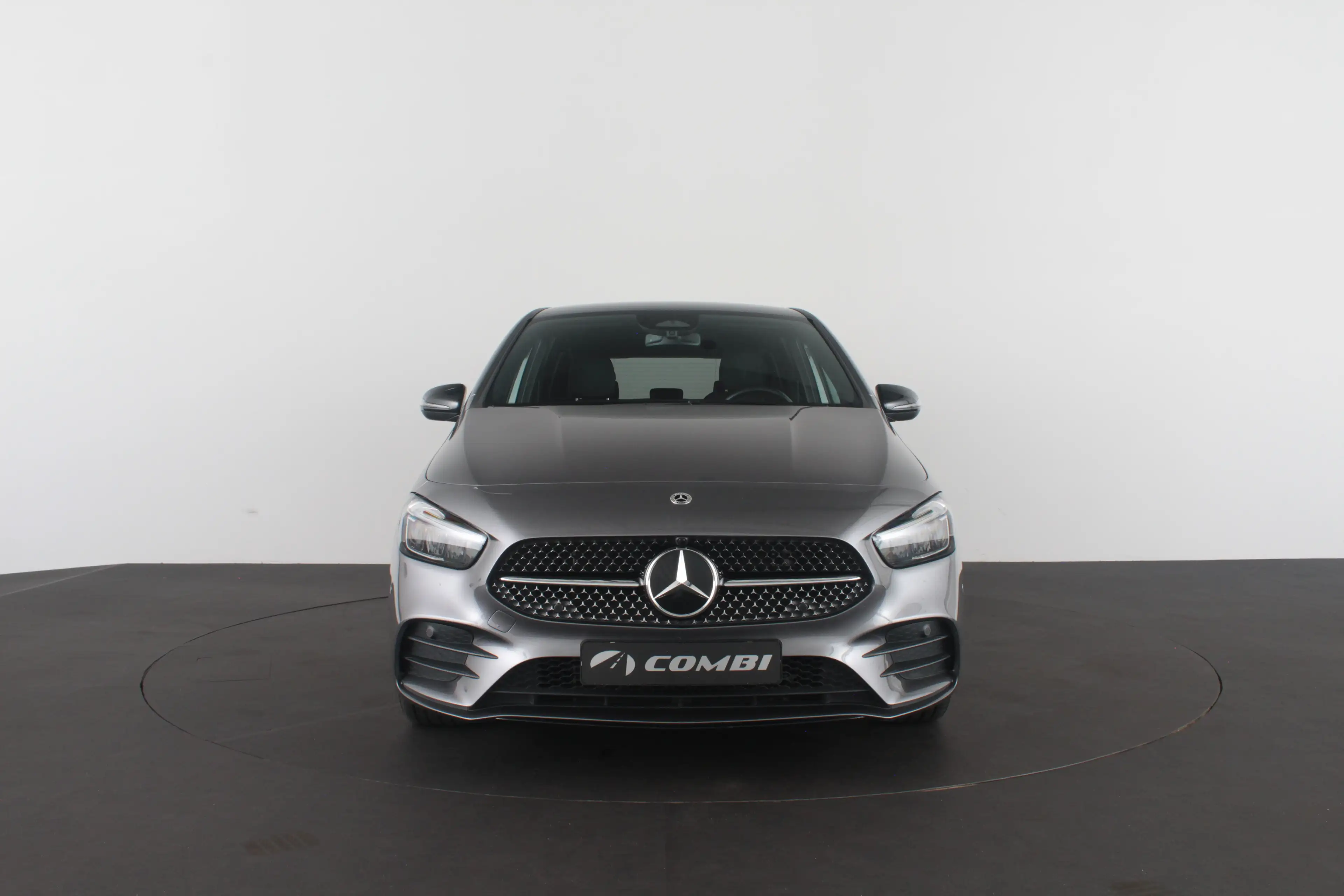 Mercedes-Benz B 250 e AMG Line  Adapt.cruise/Night-pakket/Plug-in hyb — photo 3