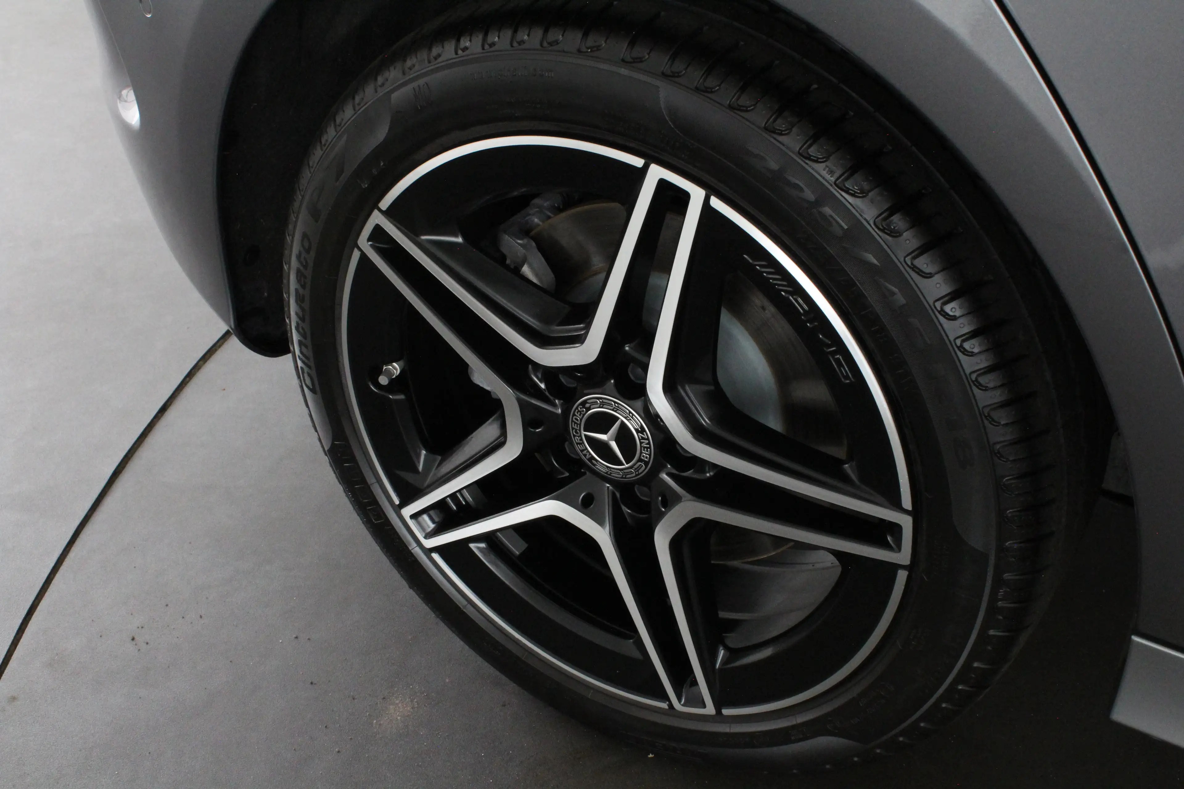 Mercedes-Benz B 250 e AMG Line  Adapt.cruise/Night-pakket/Plug-in hyb — photo 9