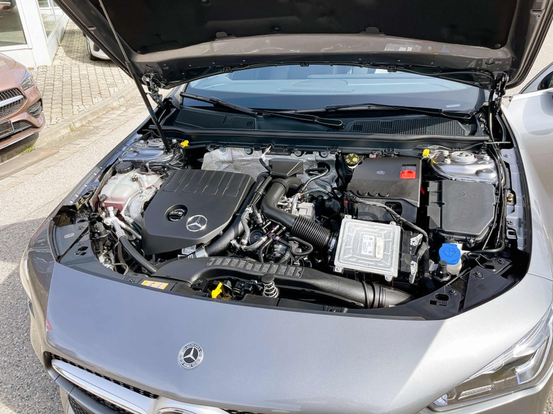 Mercedes-Benz CLA 180 Shooting Brake Progressive DCT LED LM18z — photo 12
