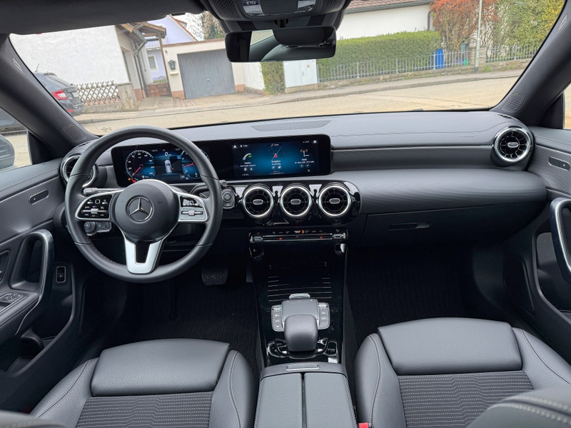 Mercedes-Benz CLA 180 Shooting Brake Progressive DCT LED LM18z — photo 7