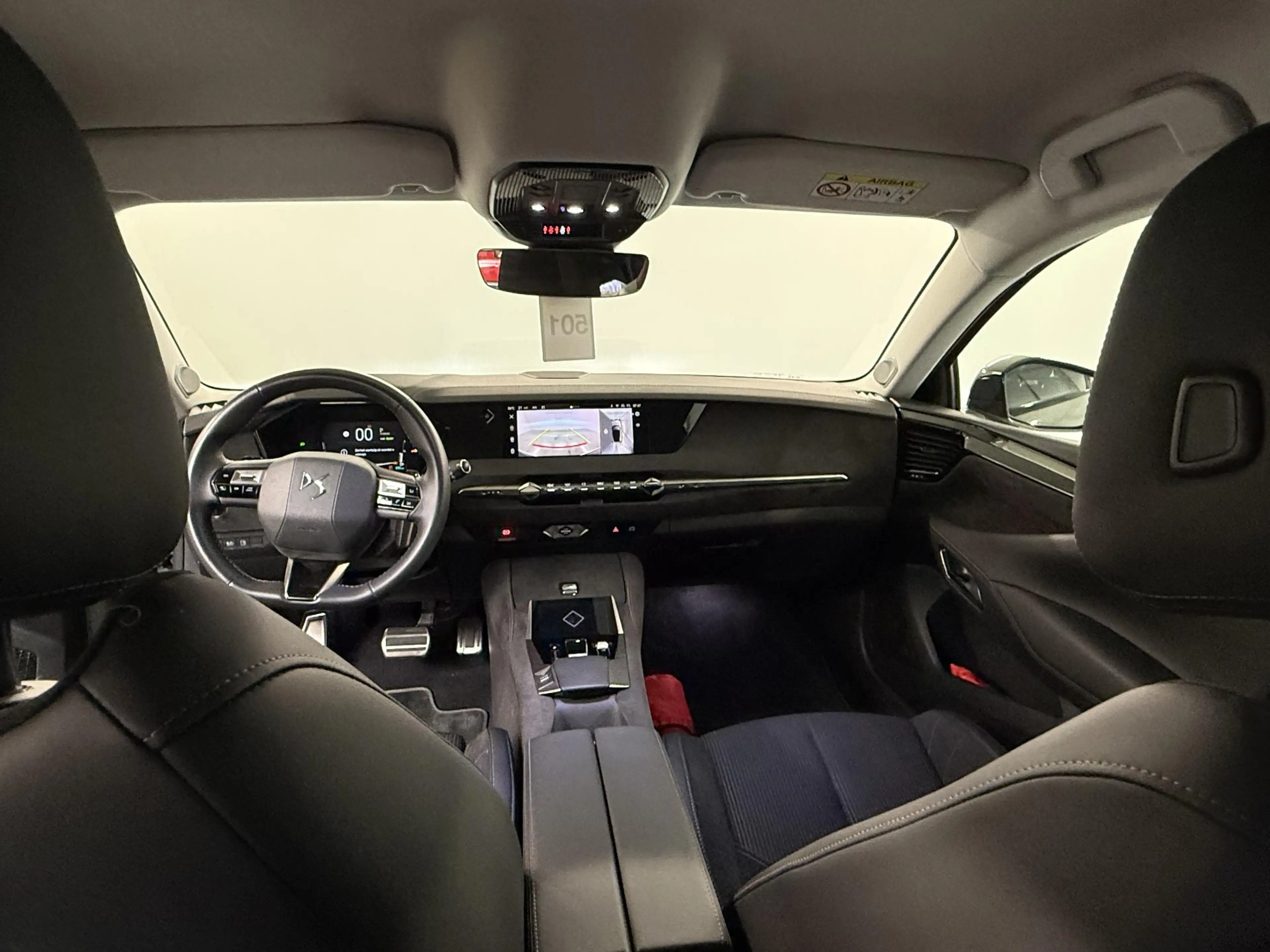 DS Automobiles DS 4 E-TENSE Performance Line E-TENSE 225 — photo 13