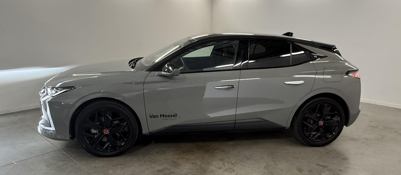 DS Automobiles DS 4 E-TENSE Performance Line E-TENSE 225 — photo 6