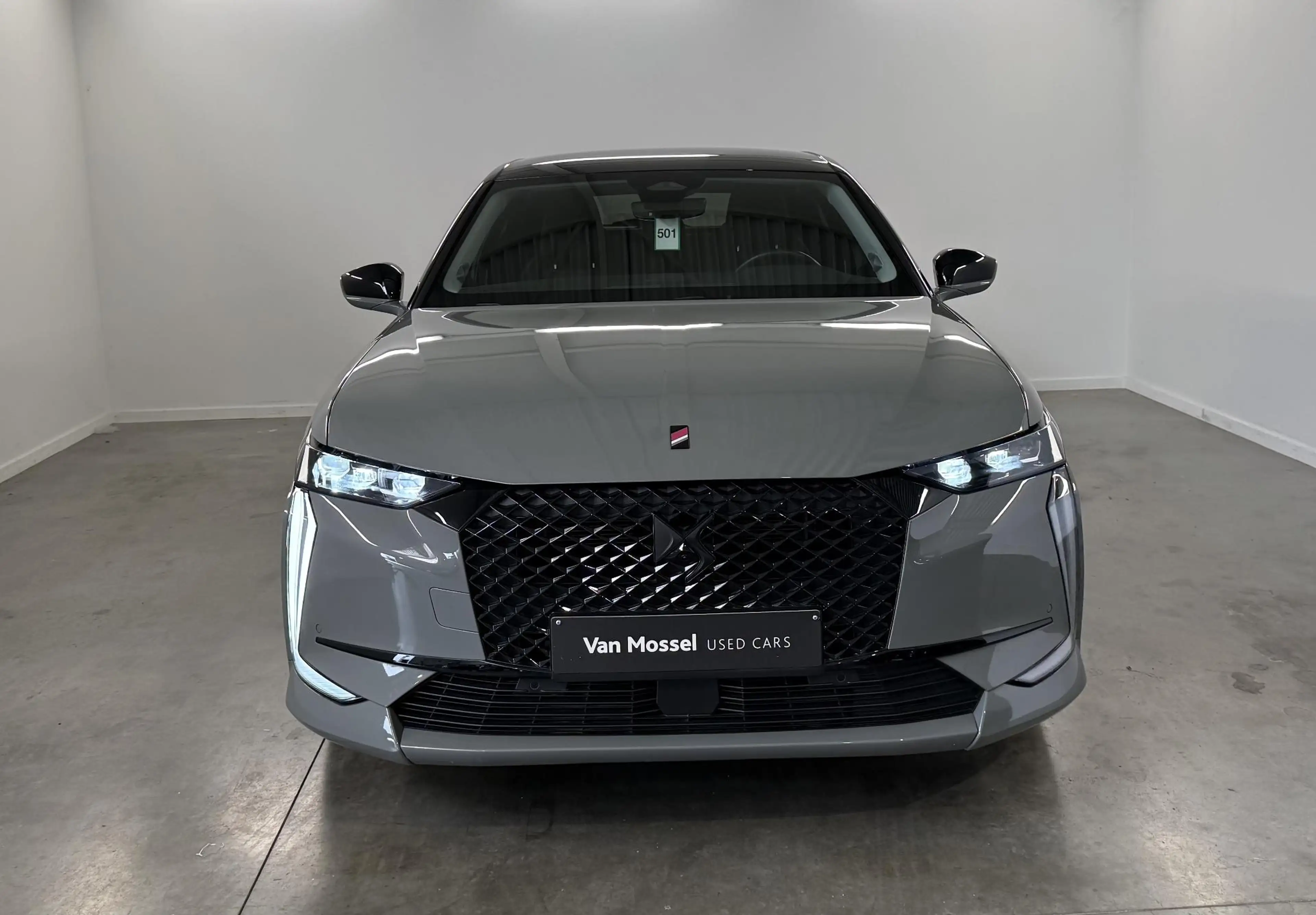 DS Automobiles DS 4 E-TENSE Performance Line E-TENSE 225 — photo 3