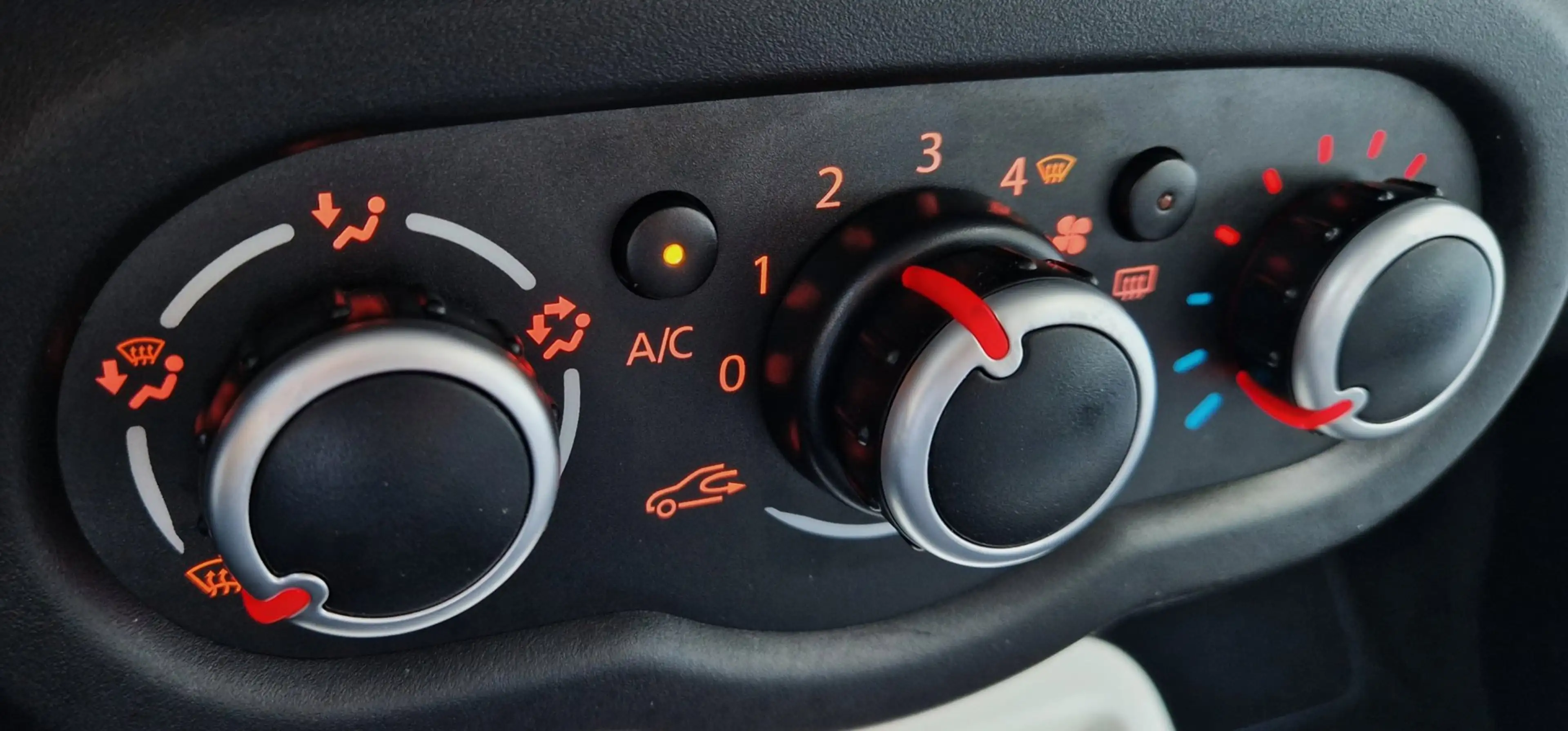 Renault Twingo TCe 90 EDC Autom Dynamique | Elektr. Vouwdak | PDC — photo 15