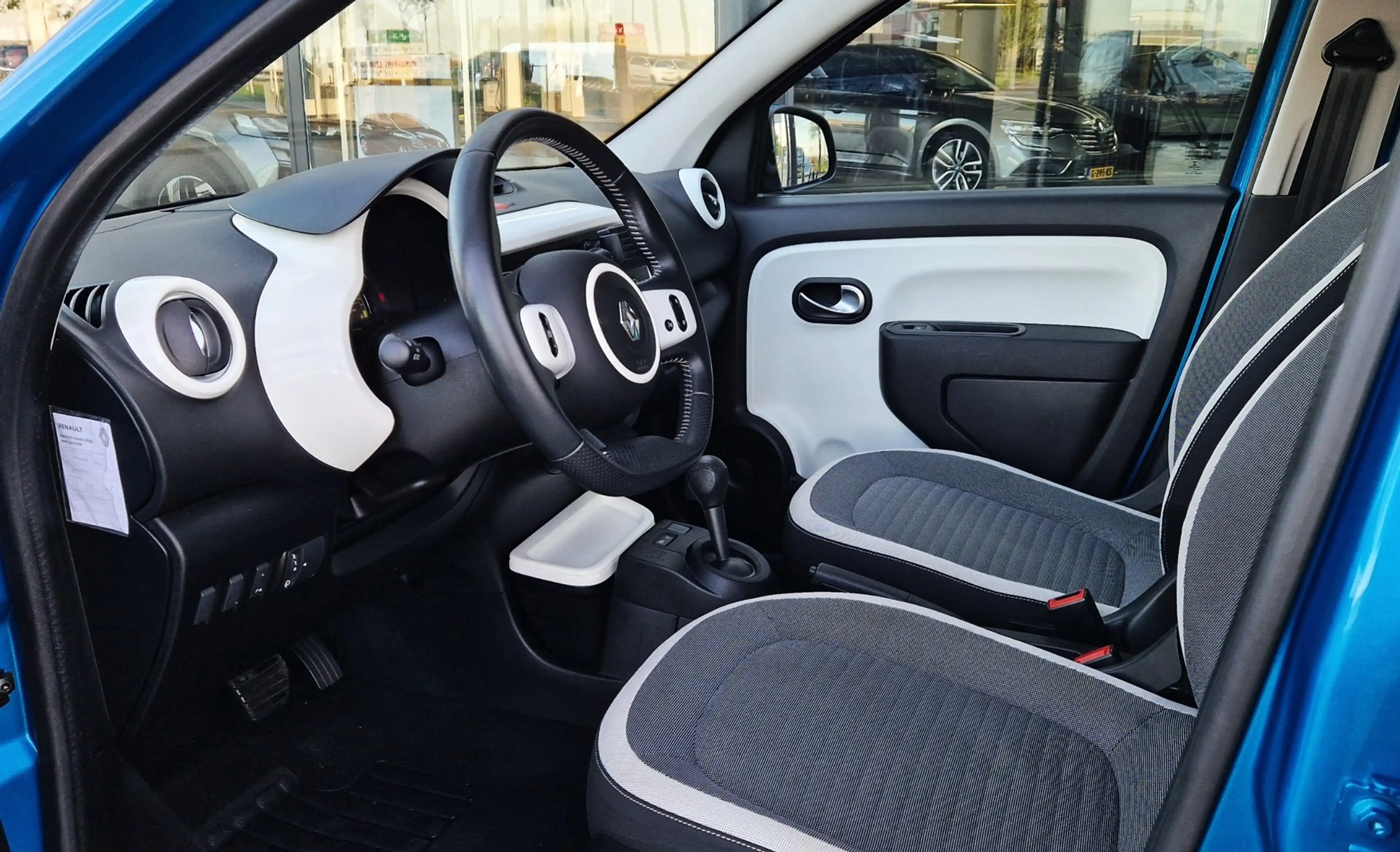 Renault Twingo TCe 90 EDC Autom Dynamique | Elektr. Vouwdak | PDC — photo 9