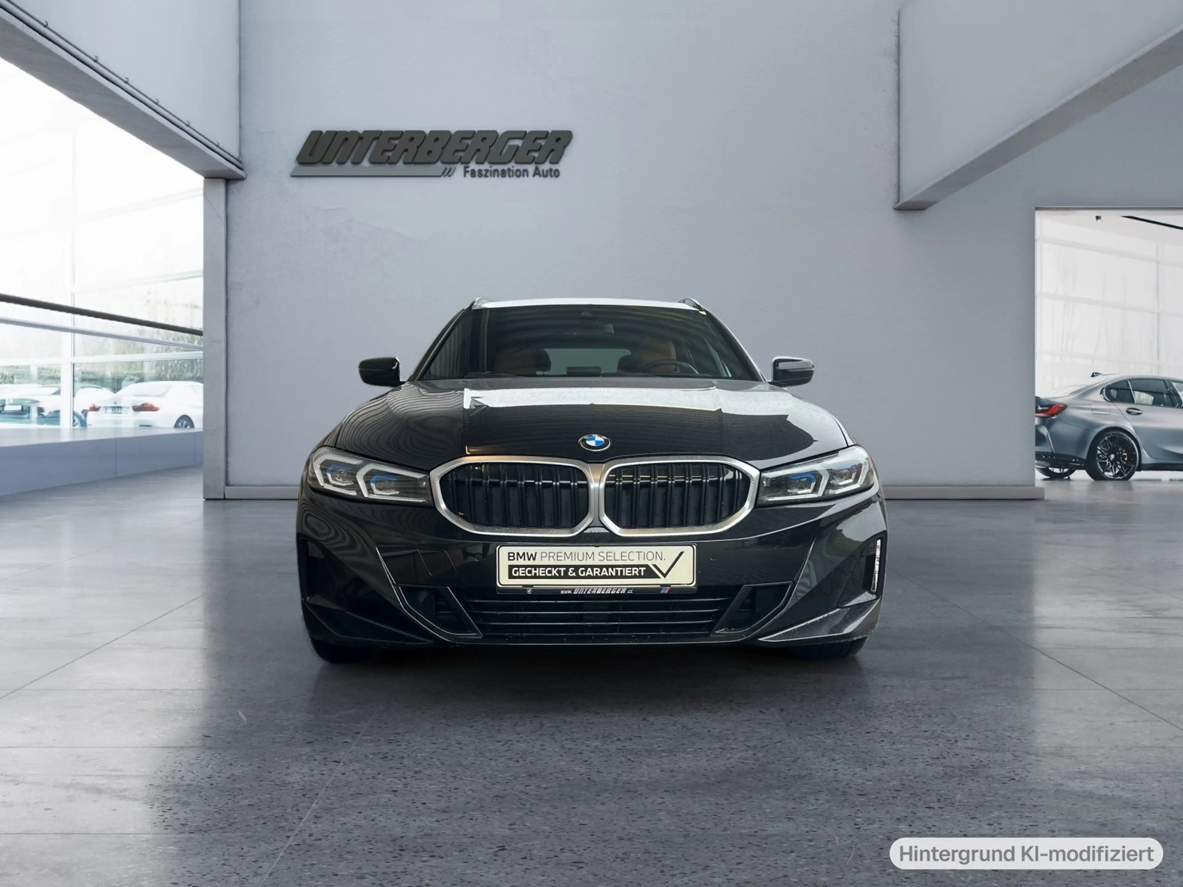 BMW 330 d xDrive Touring HUD Pano Memory Komfortzg — photo 2