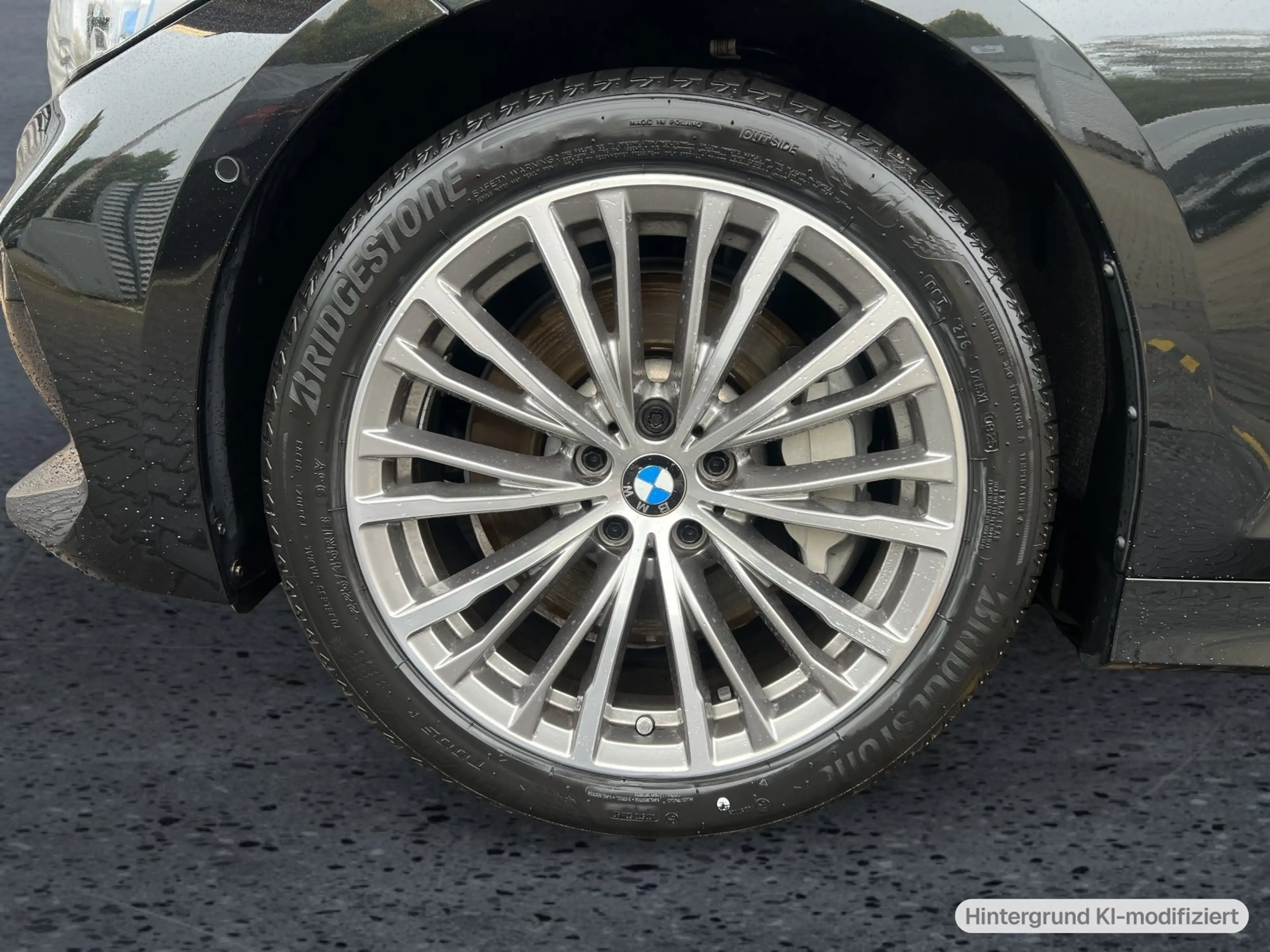 BMW 330 d xDrive Touring HUD Pano Memory Komfortzg — photo 6